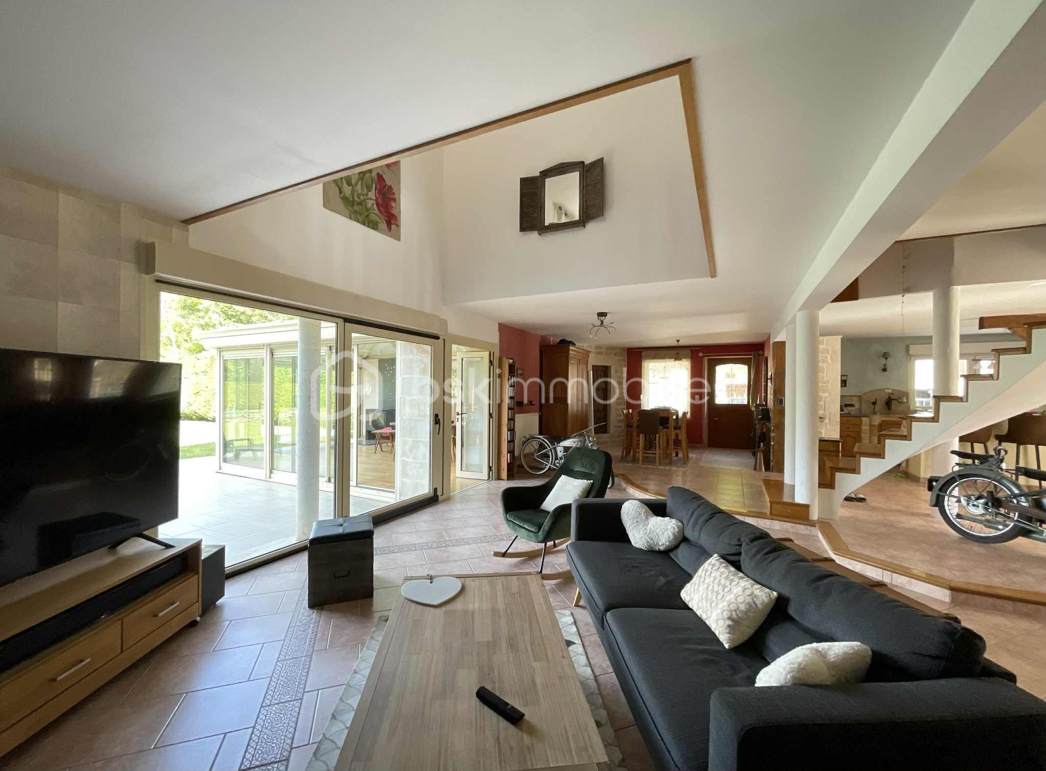 Maison de 225 m² - séjour 2.jfif