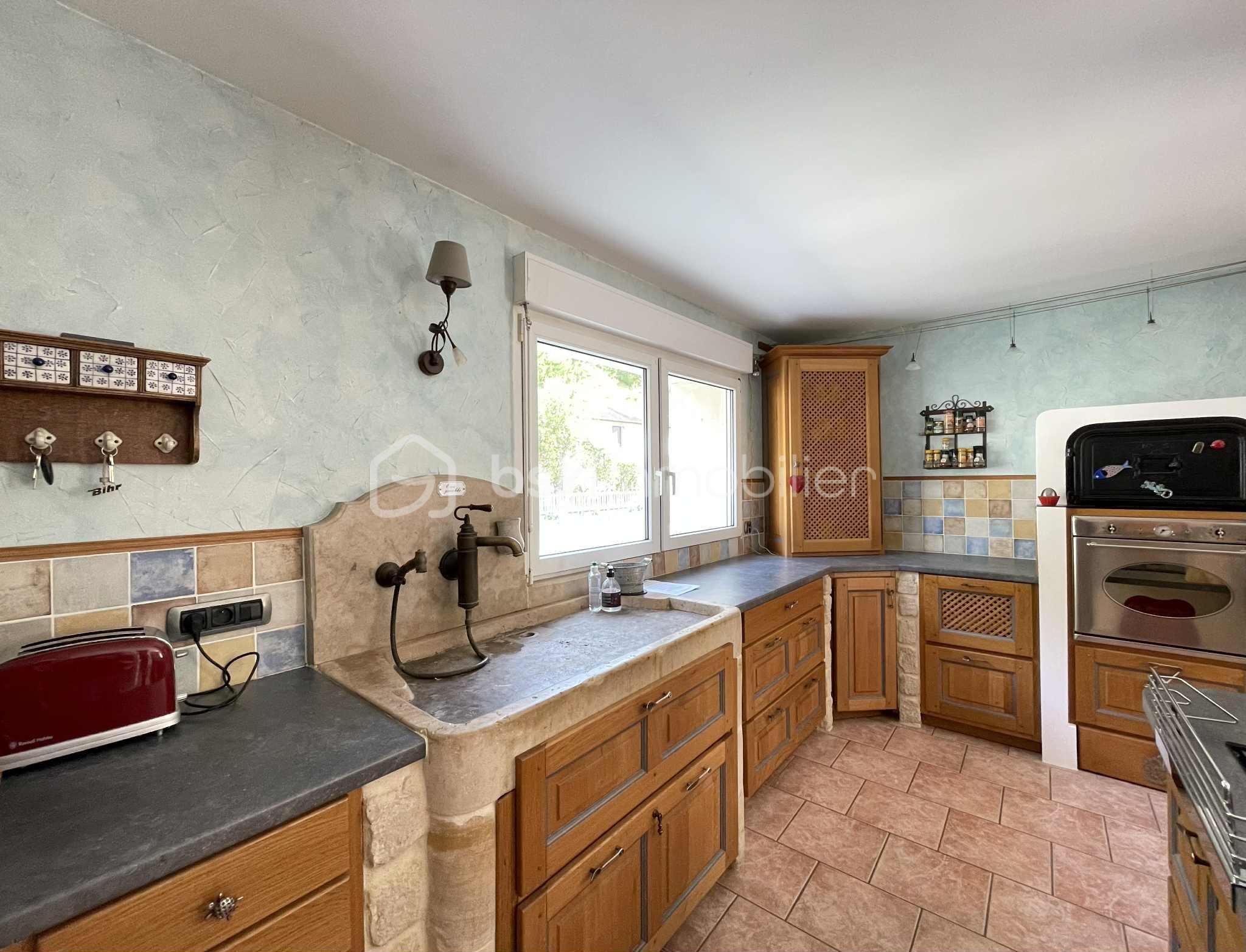 Maison de 225 m² - cuisine .jfif