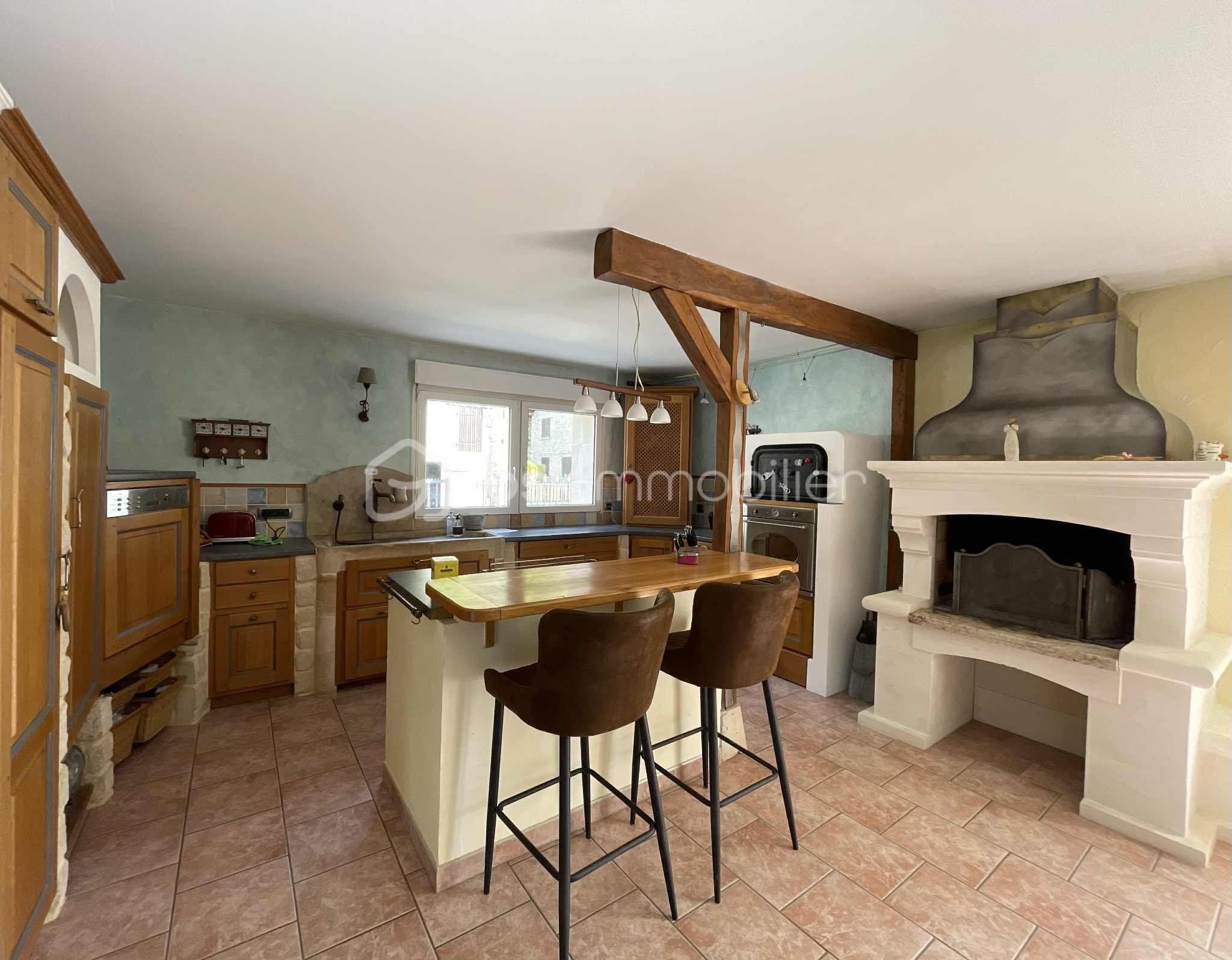 Maison de 225 m² - cuisine 2.jfif