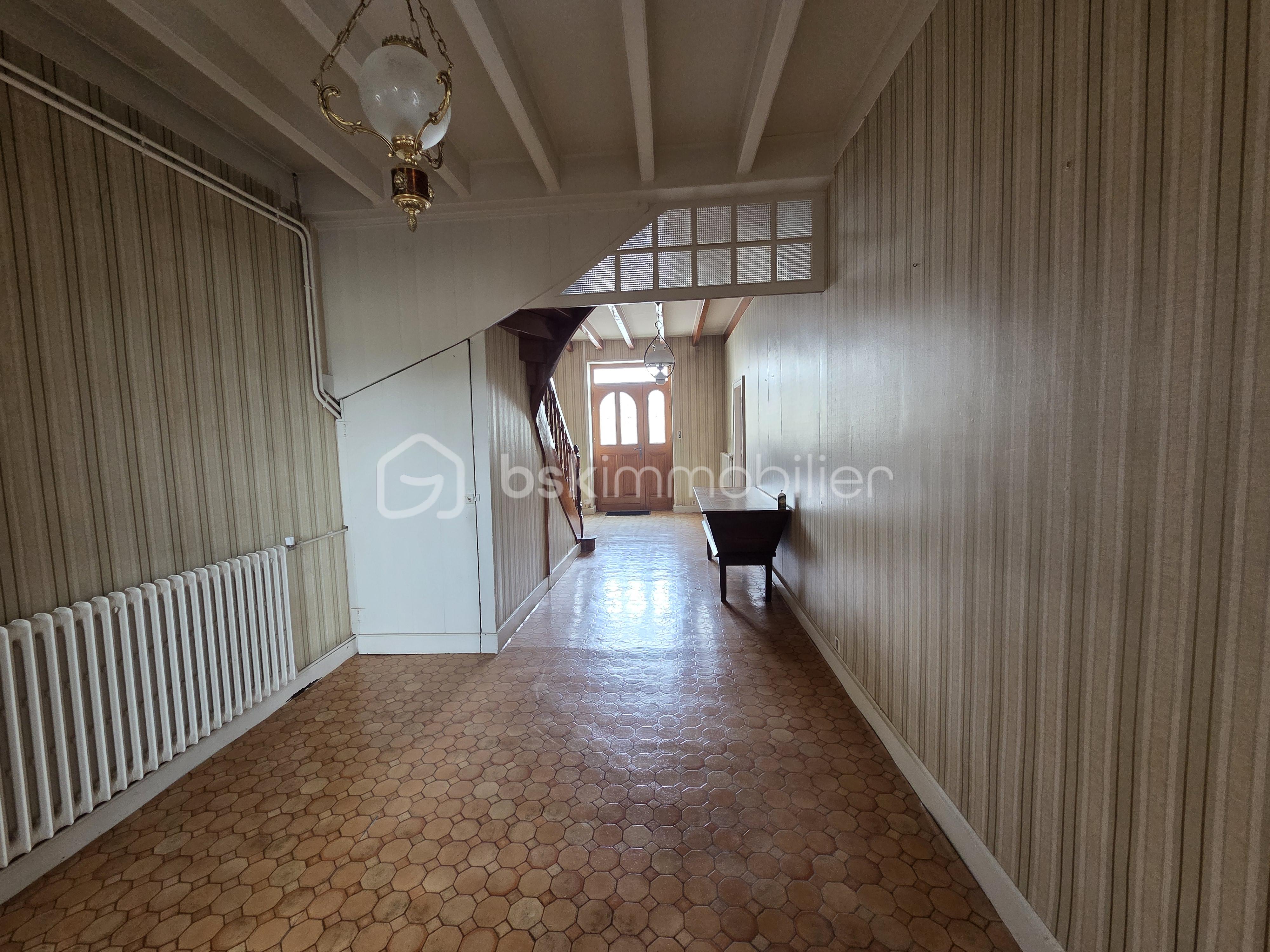 Maison de maitre de 210 m² - entrée 2.jpg