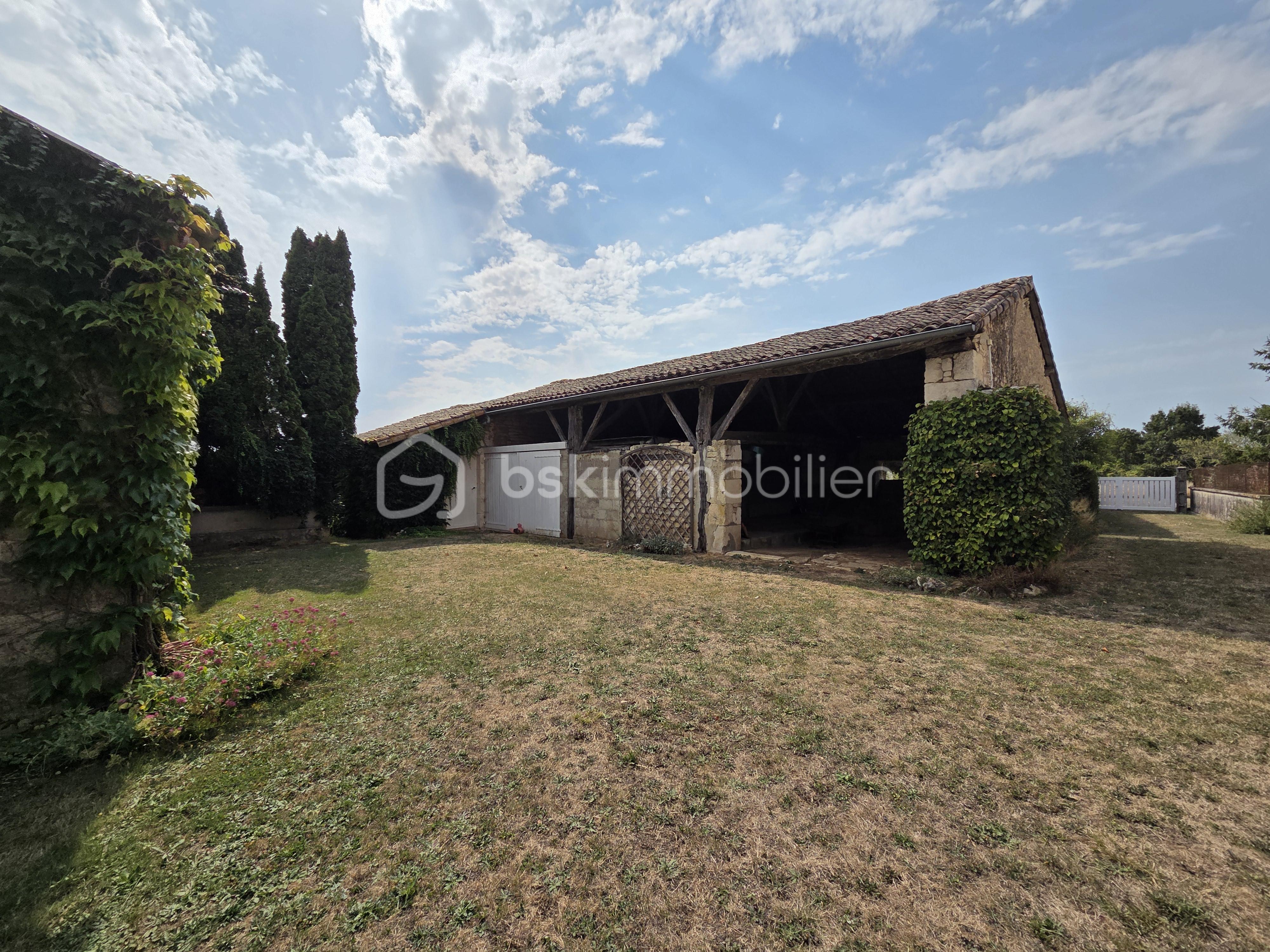 Maison de maitre de 210 m² - jardin 5.jpg