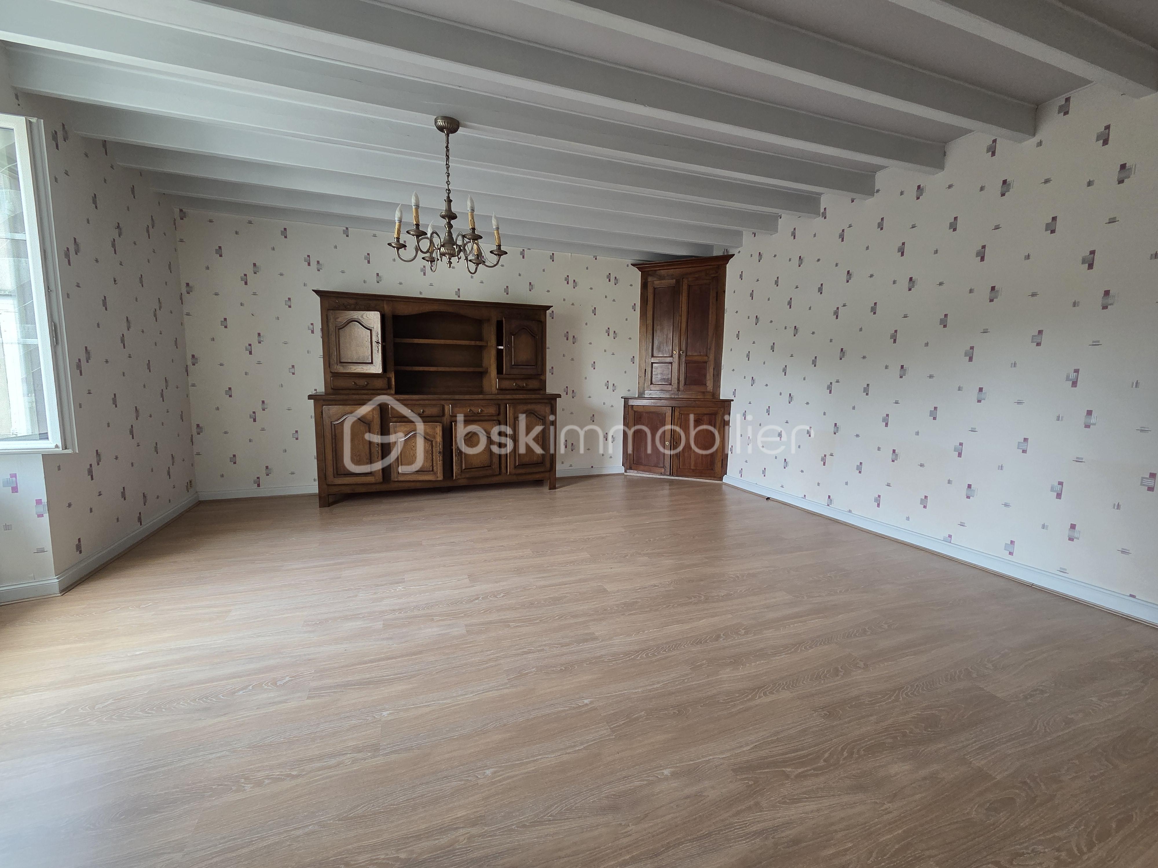 Maison de maitre de 210 m² - Salon.jpg