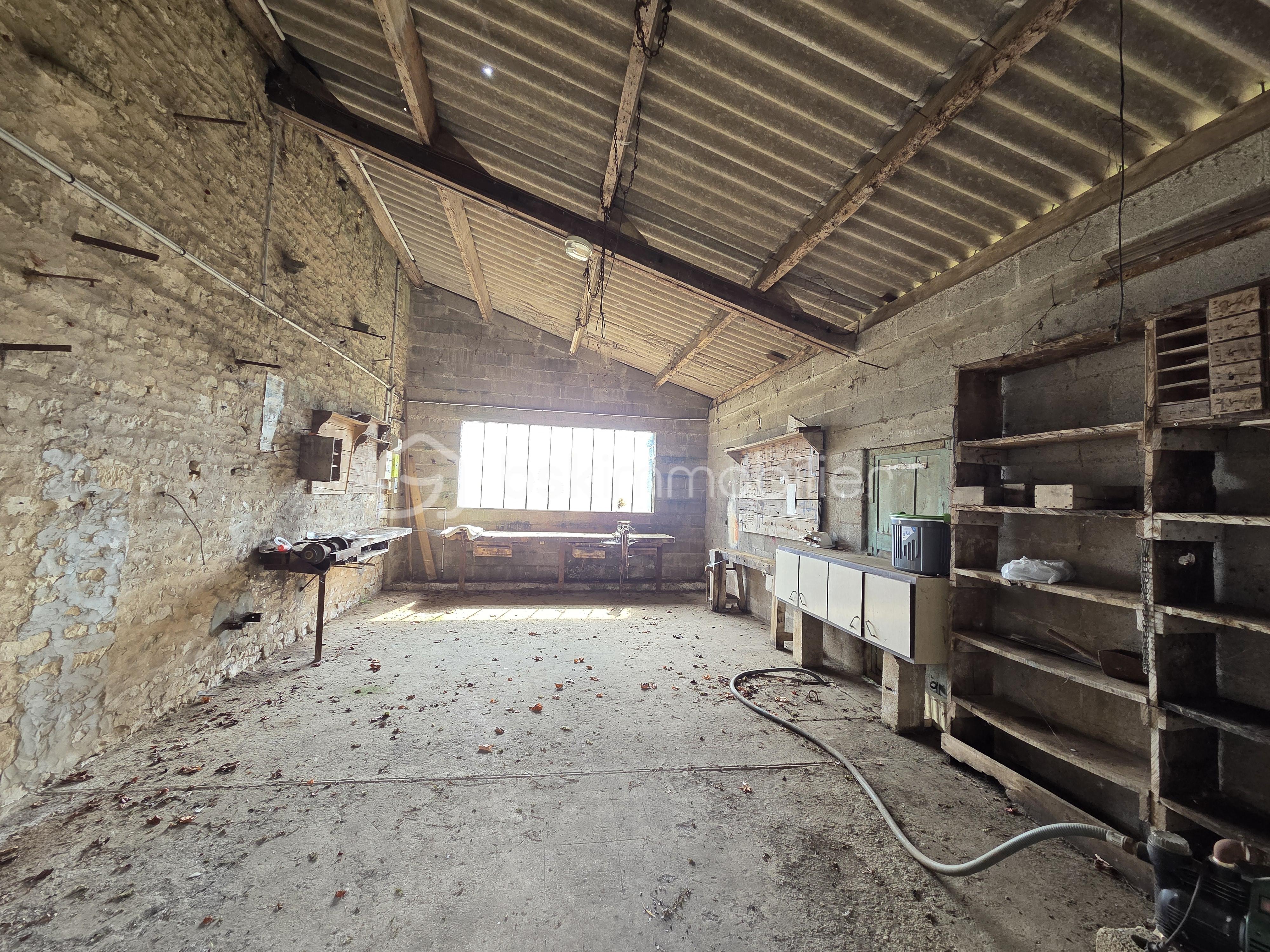 Maison de maitre de 210 m² - atelier.jpg
