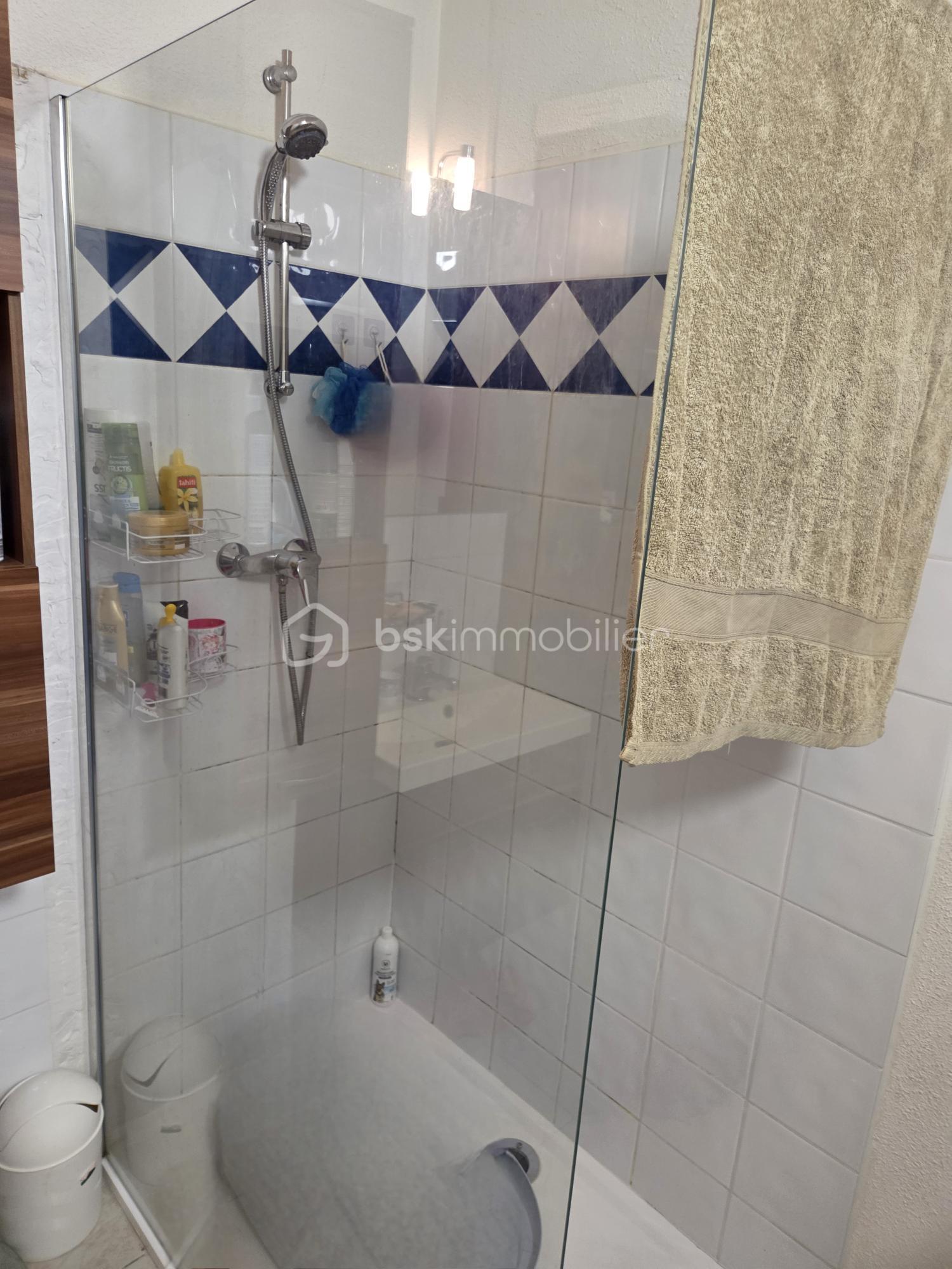 Immeuble mixte de 172,02 m² - sde.jpg