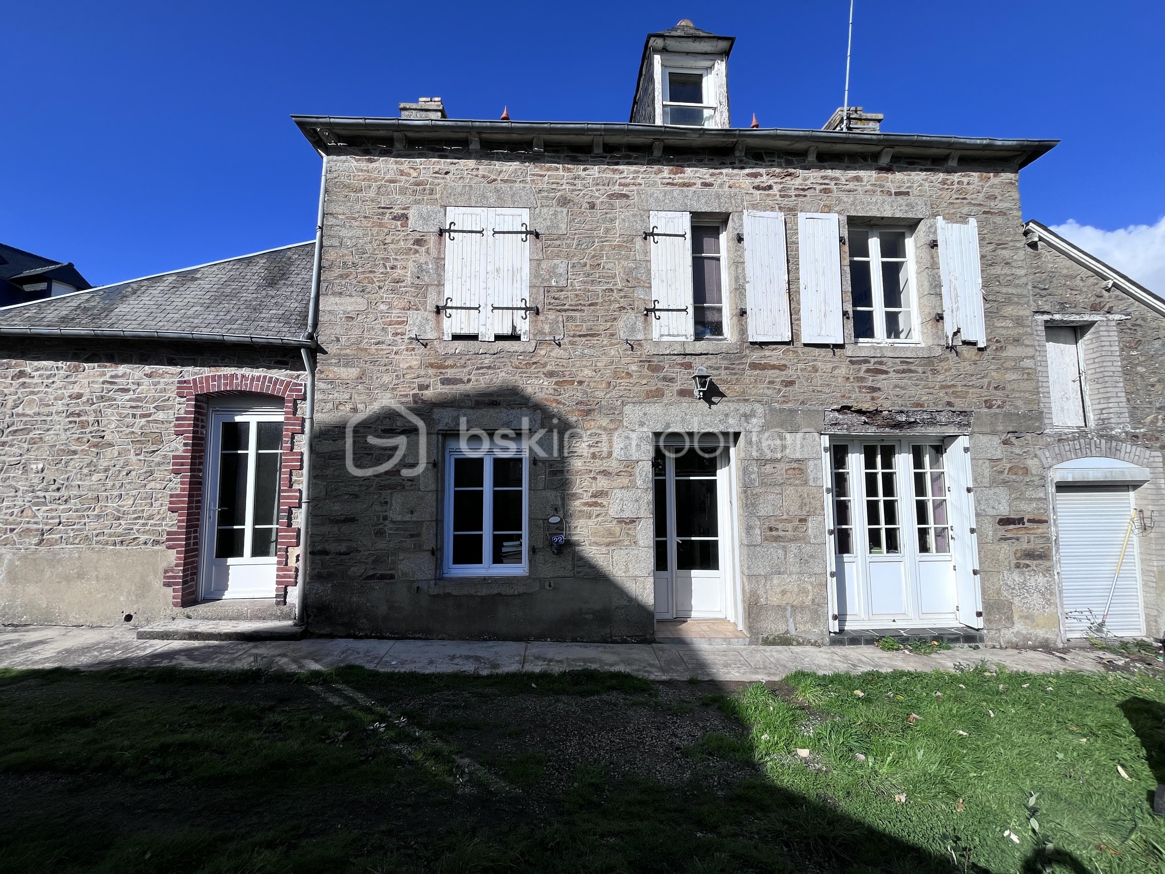Maison en pierre de 177 m²