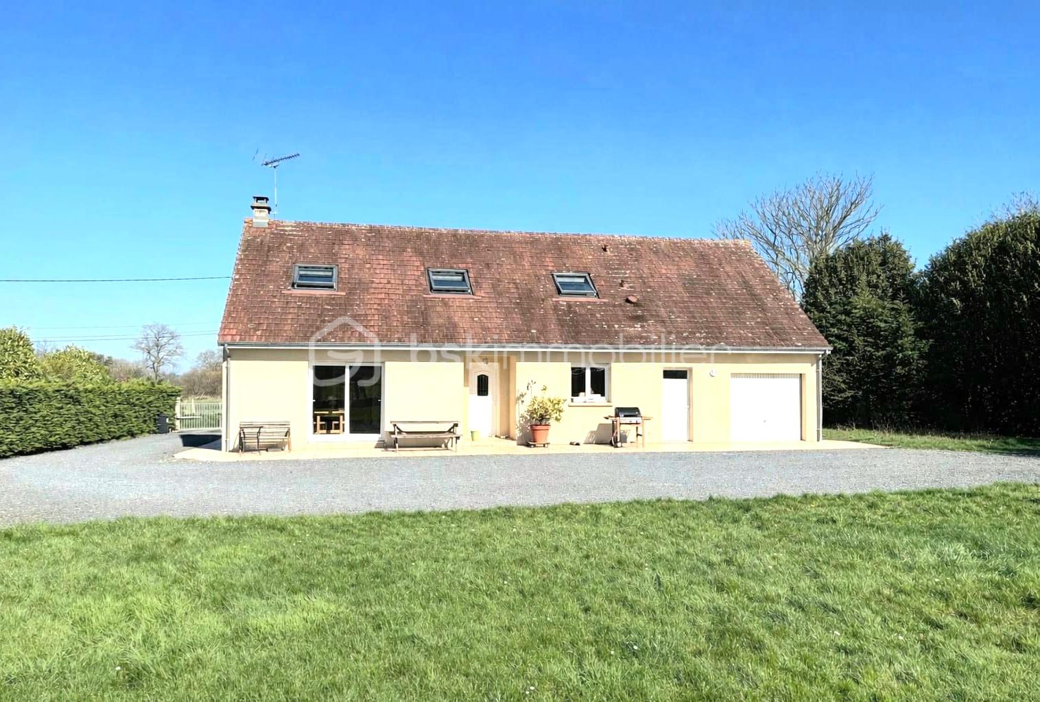 Maison Tronquay 1.jpeg