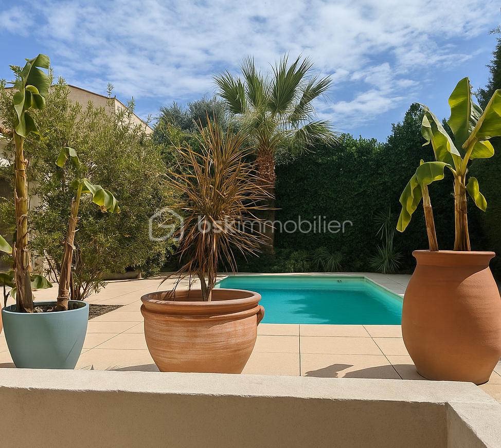 Villa de 145 m² - piscine 3c.png