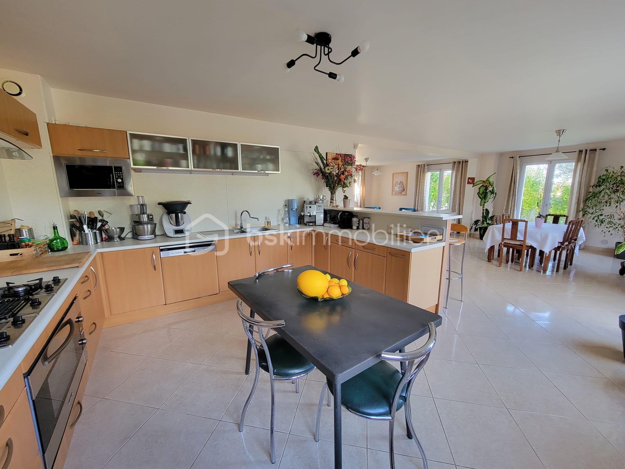 Pavillon de 168 m² - cuisine.jpg