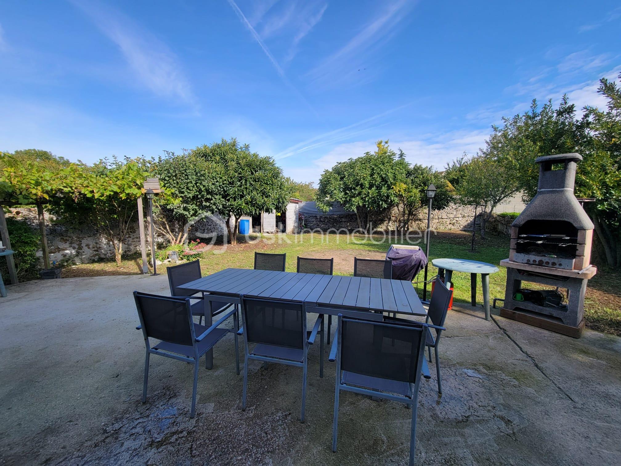 Pavillon de 168 m² - terrasse.jpg