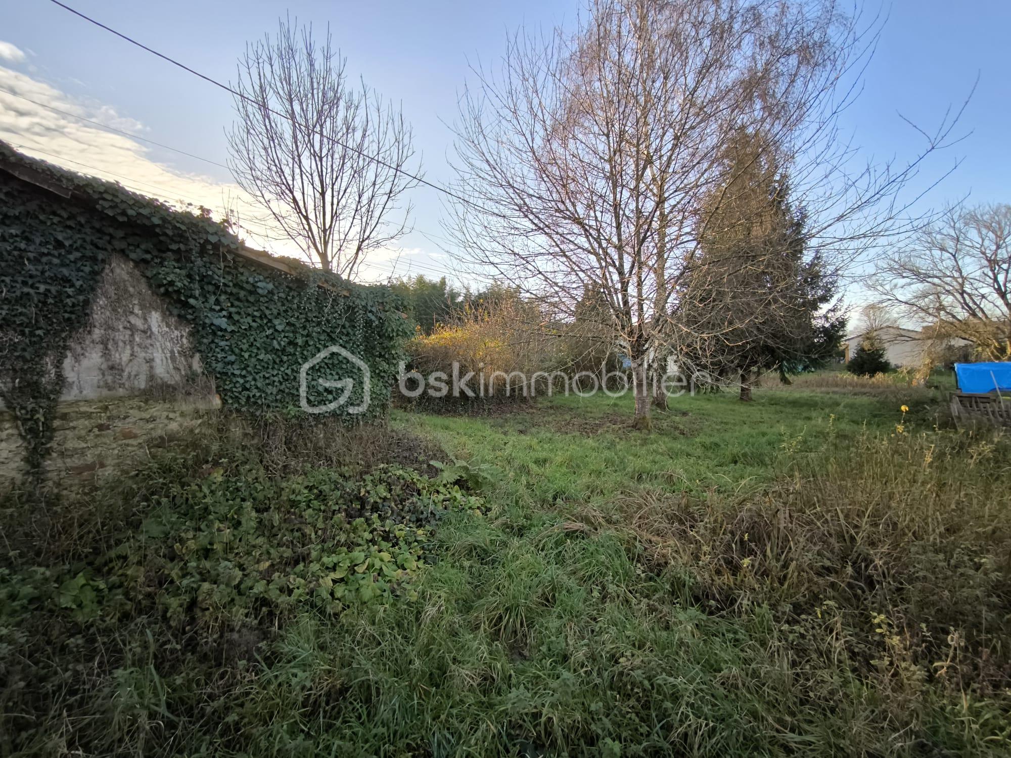 Terrain de 624 m² - 2.jpg