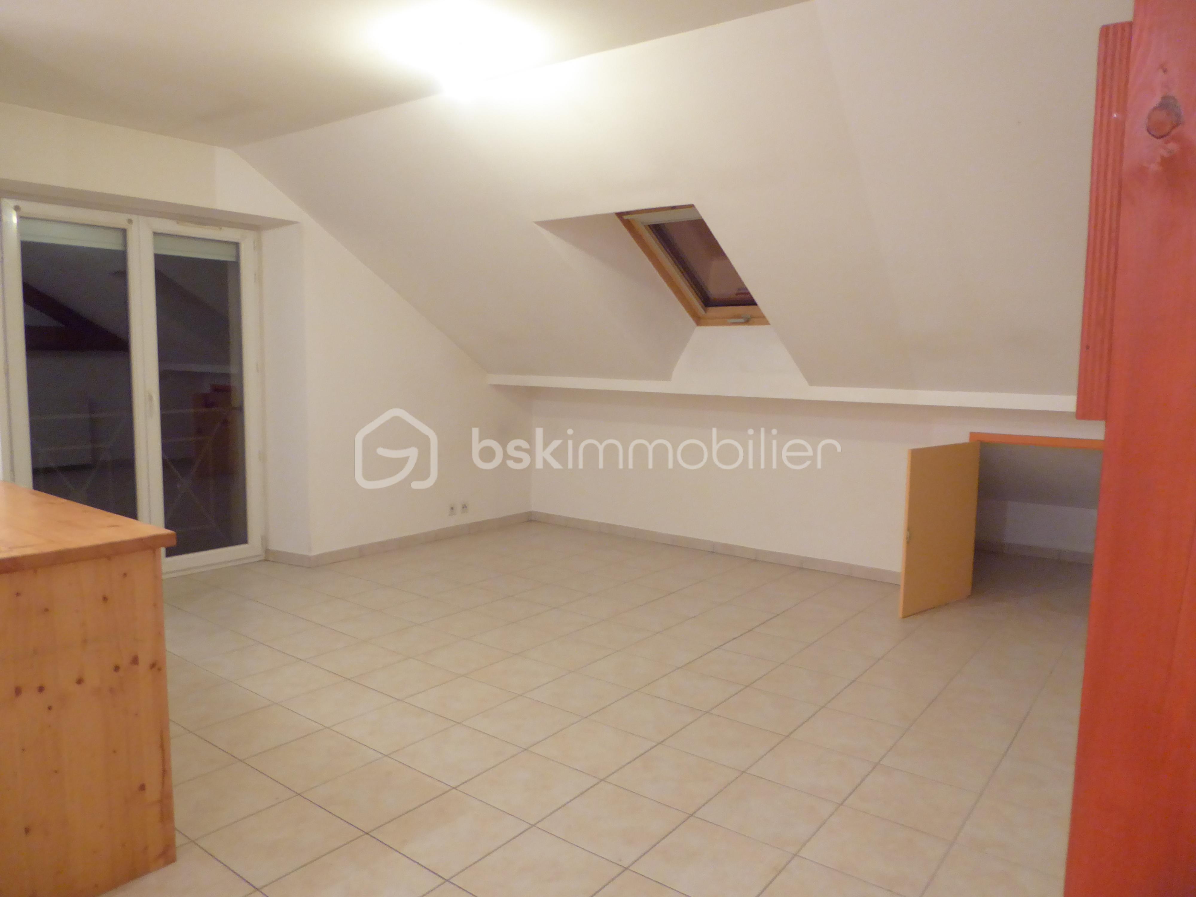 Corps de ferme de 370 m² - P1080011.JPG