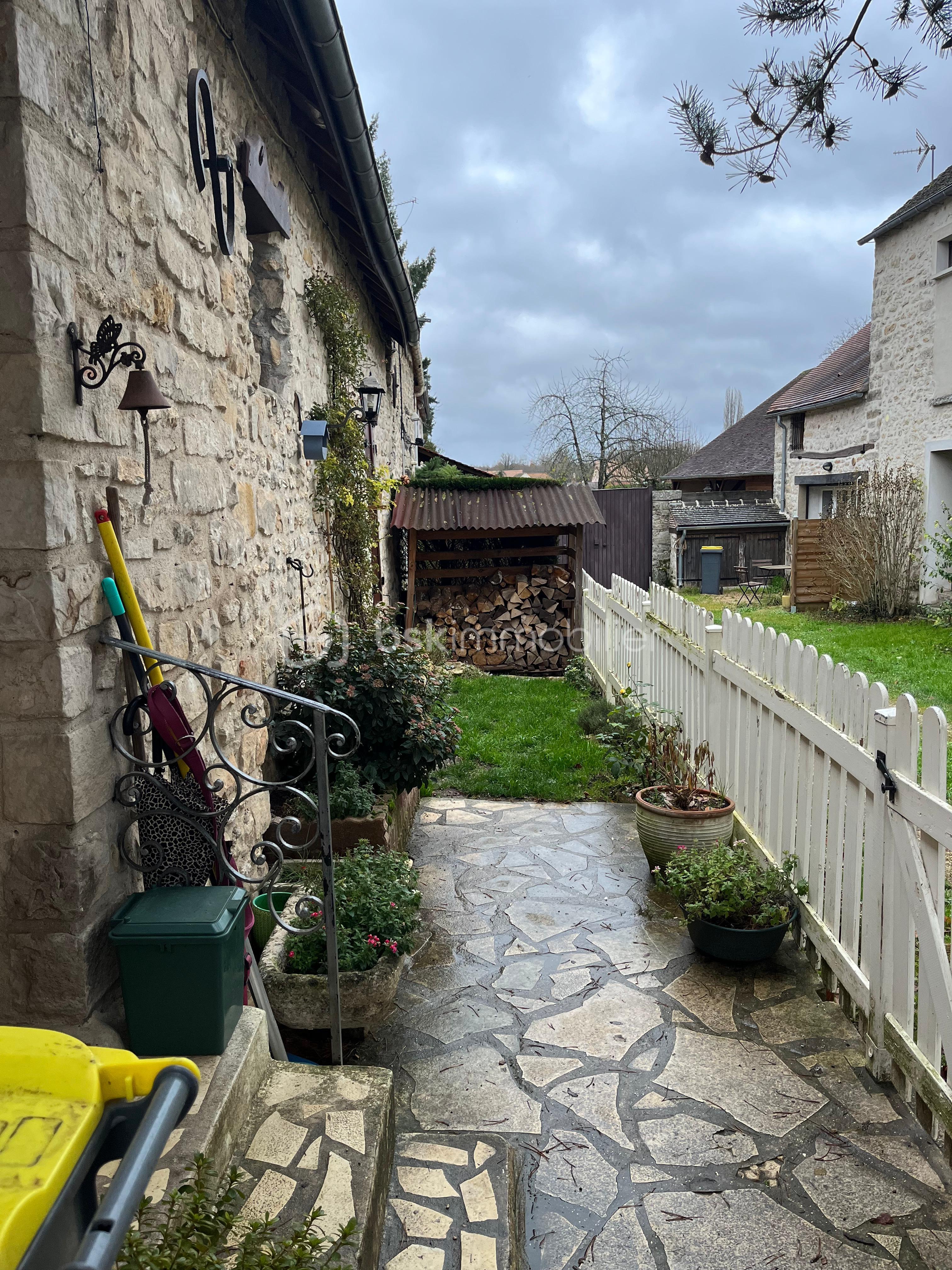 Maison de ville de 95,46 m² - 3- Espace extérieur.jpg