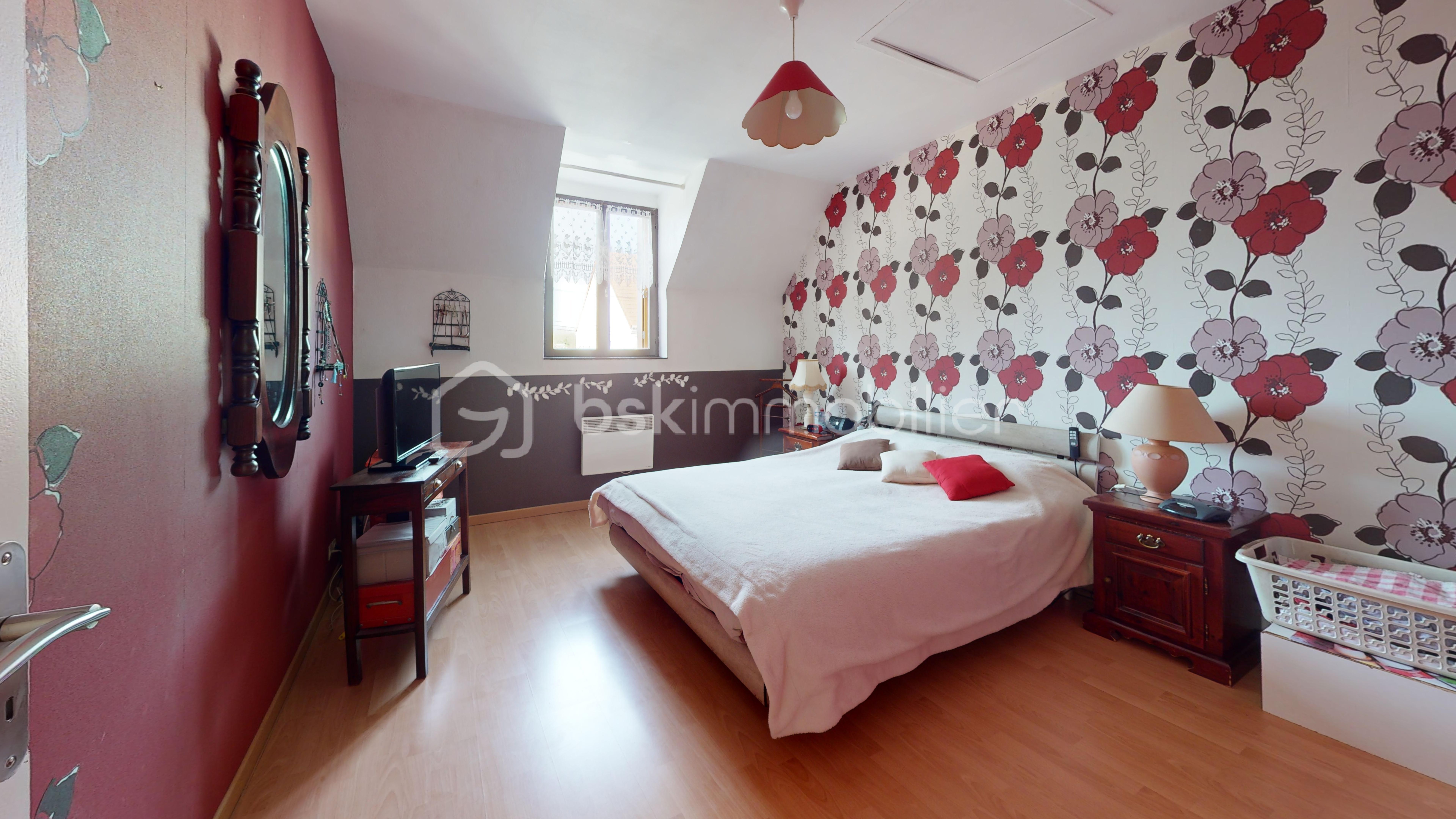 63-Rue-des-Terres-Douces-Bedroom.jpg