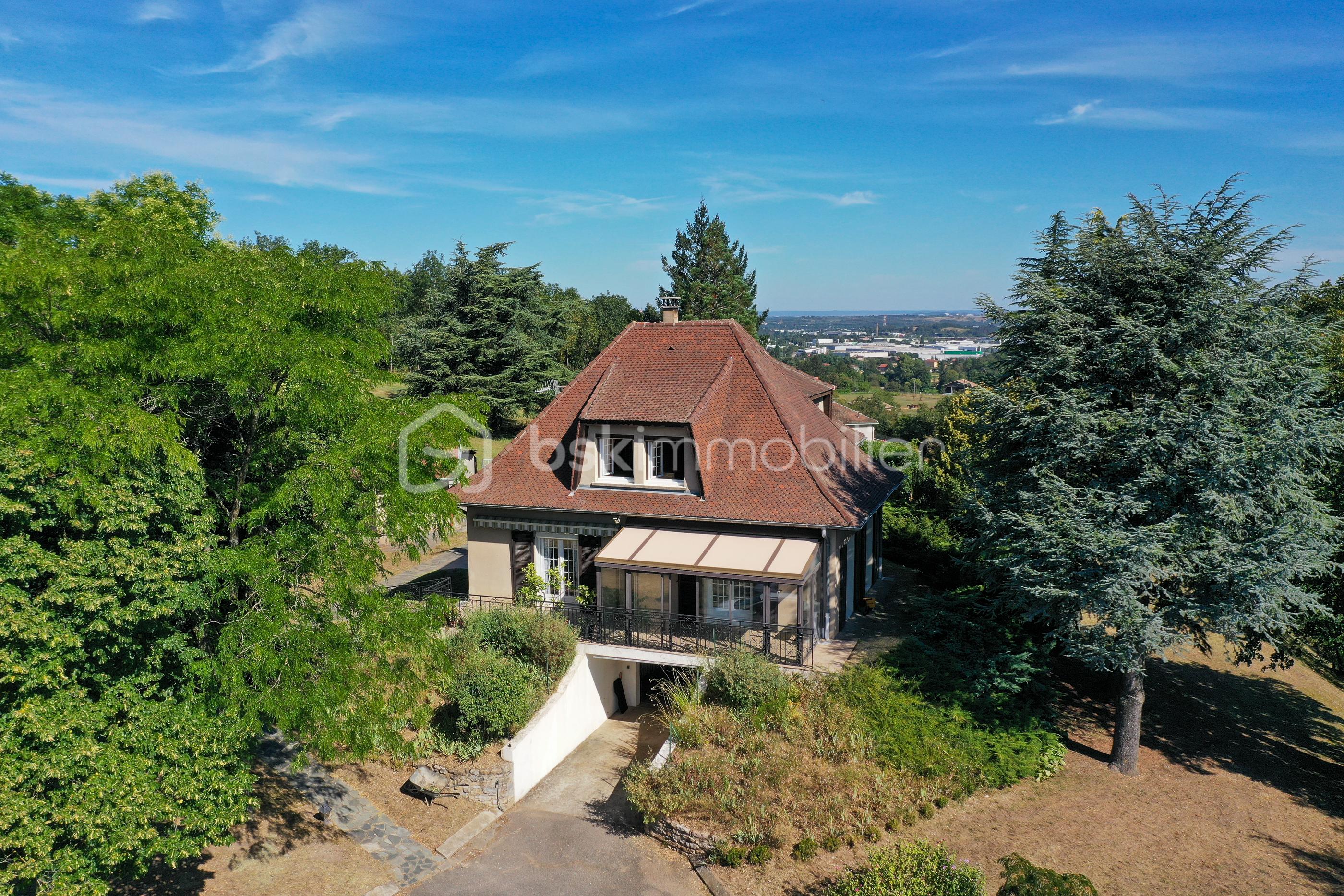 Maison traditionnelle de 205 m²