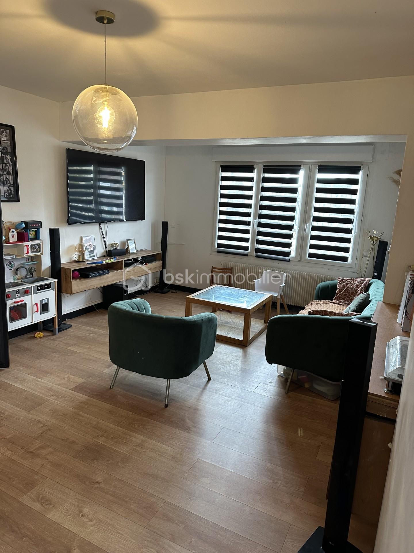 Maison de ville de 195 m² - thumbnail_photo_5 (2).jpg