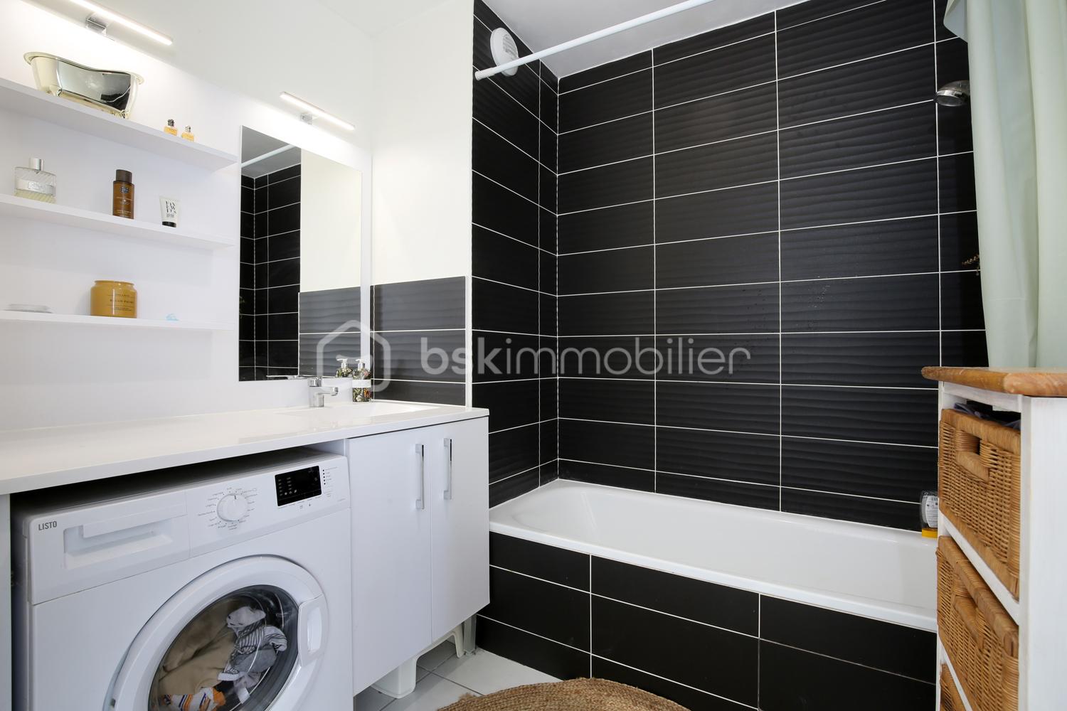 Appartement de 61 m² - web 02 - SDB 01.jpg