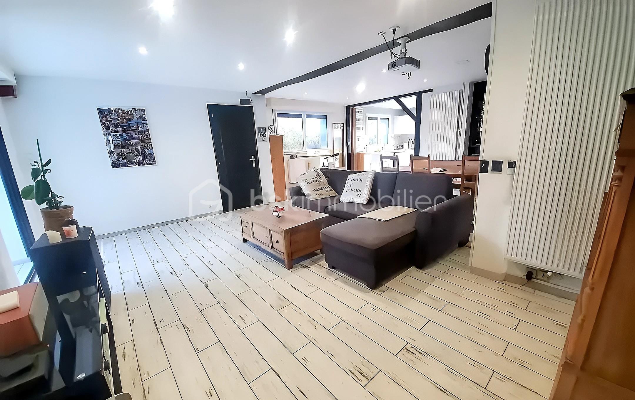 Propriete de 200 m² - DUISANS JEFF SALON OKOK.jpg