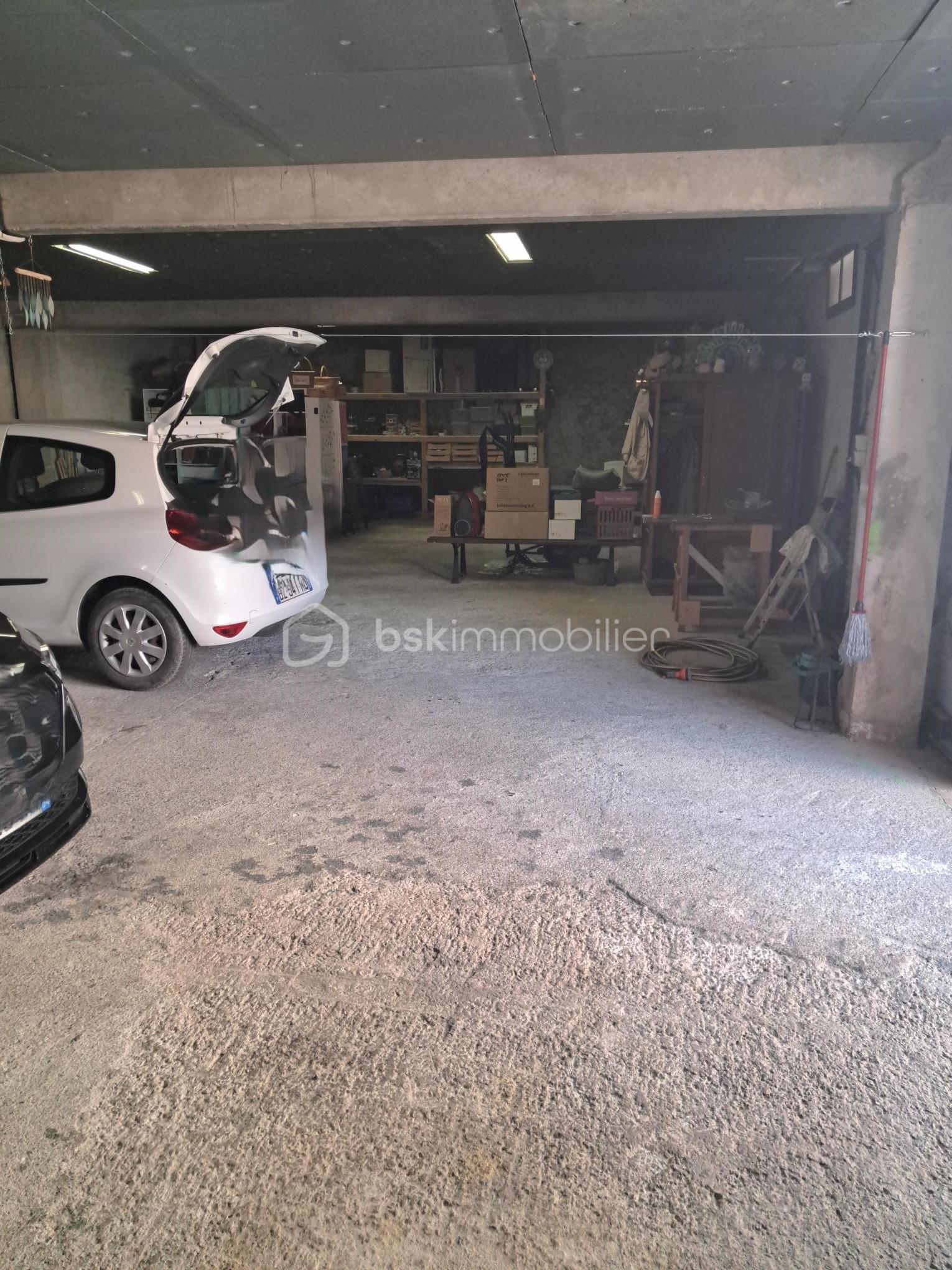 garage 3.jpg