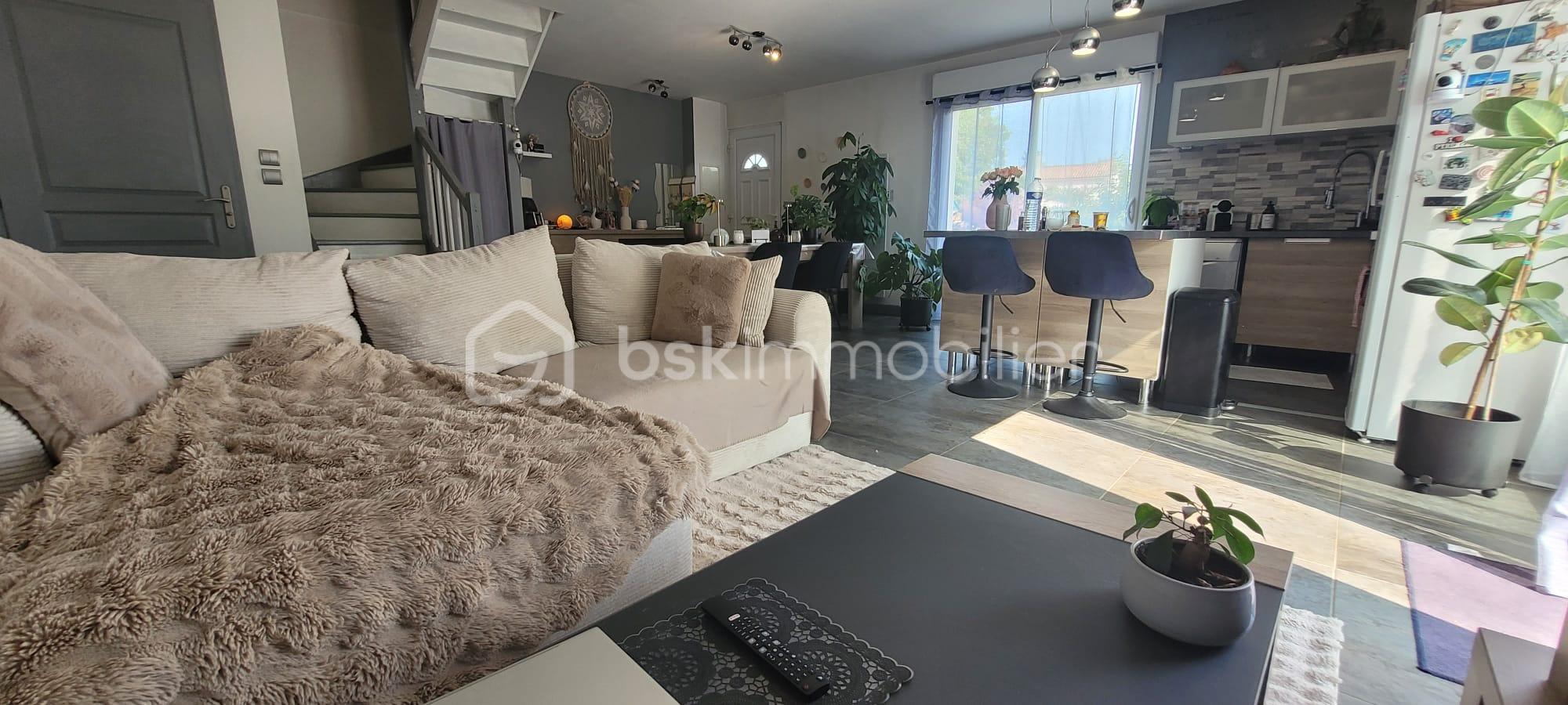 Appartement de 78 m² - LE CHAY 2.jpg
