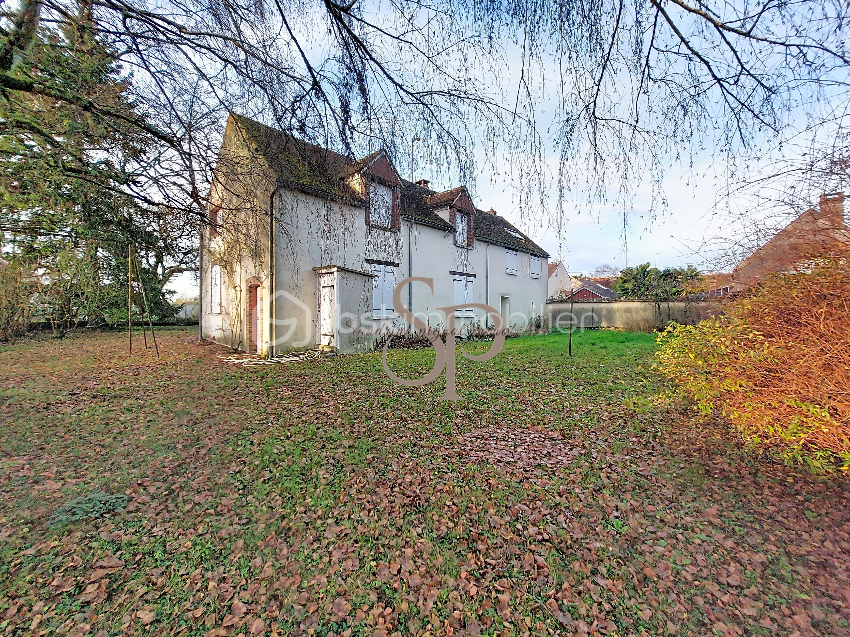 Maison ancienne de 141 m² - le-grand-creilly_00031.jpg