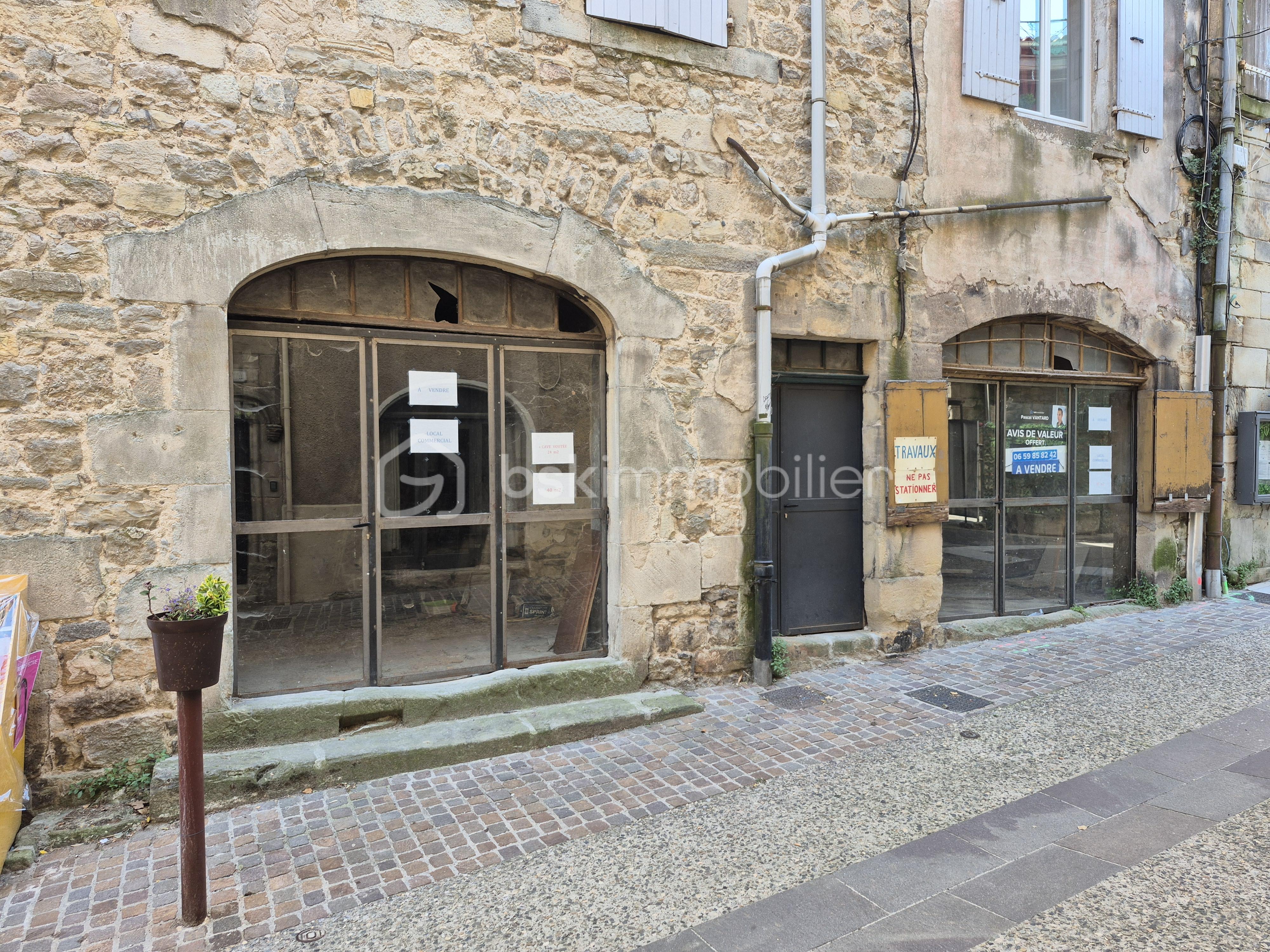 Local commercial de 40 m² - 20250618_170229.jpg