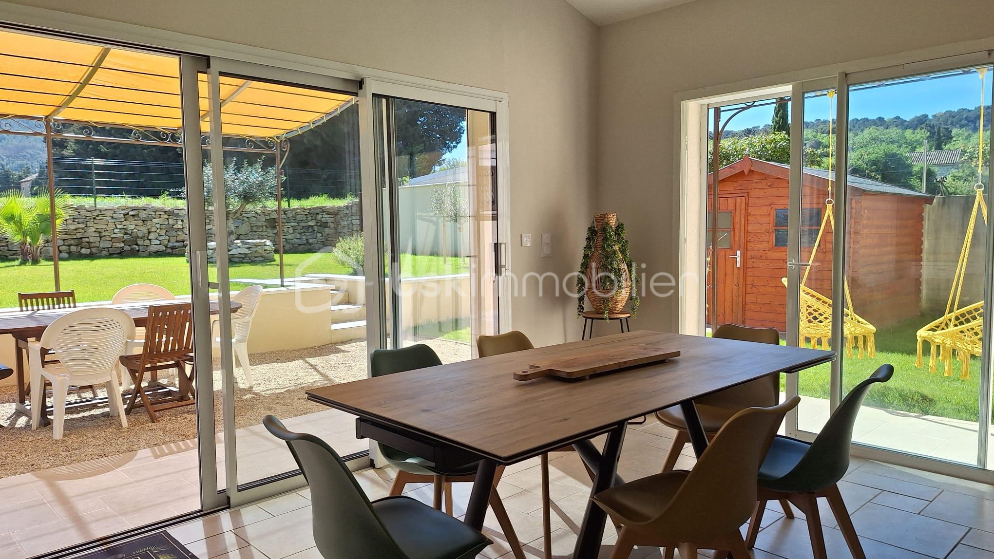 Maison de 260 m² - IMG-20250930-WA0138.jpg