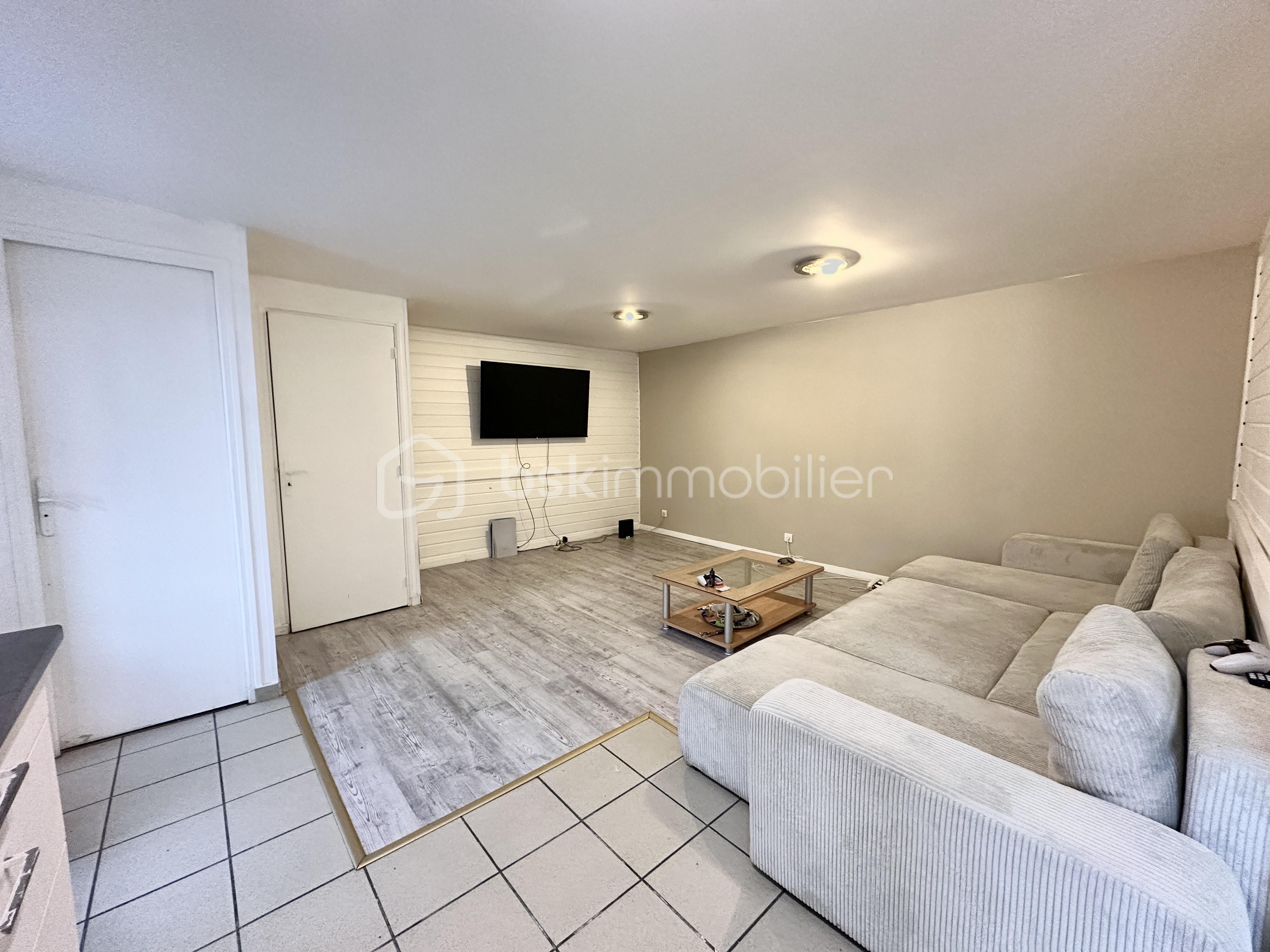 Immeuble mixte de 490 m² - IMG_8928 2.jpg