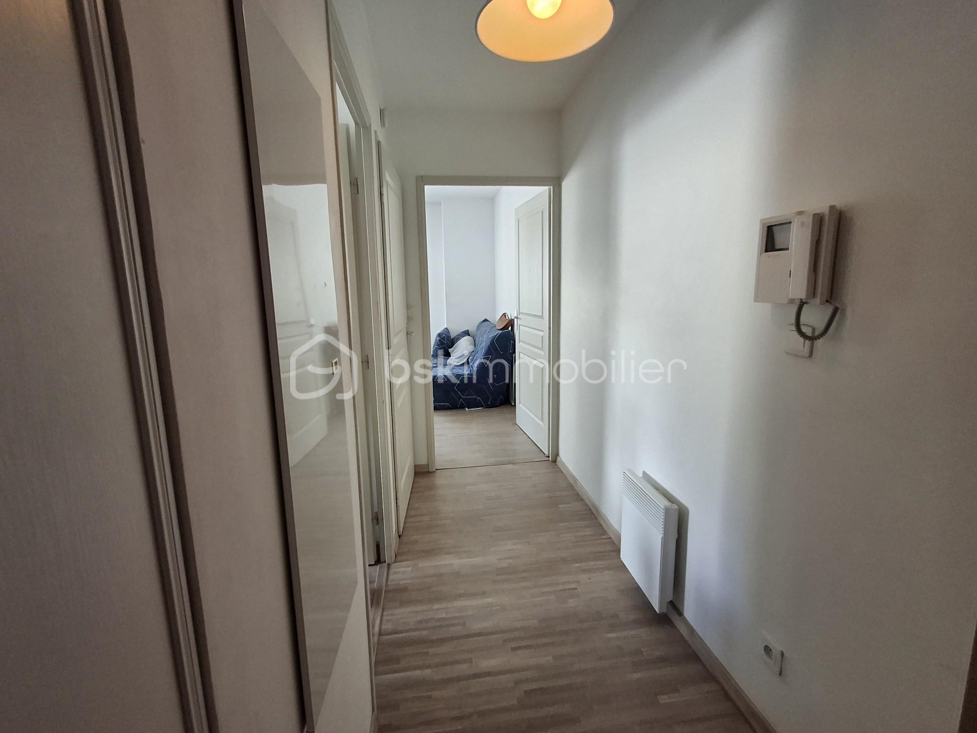Appartement de 37 m² - Couloir paysage CL.jpg