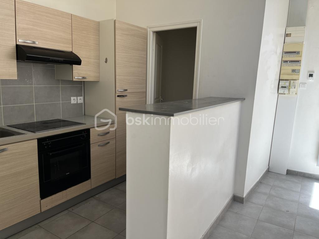 Immeuble mixte de 140 m² - Image_Fiche_1093_11891.jpg