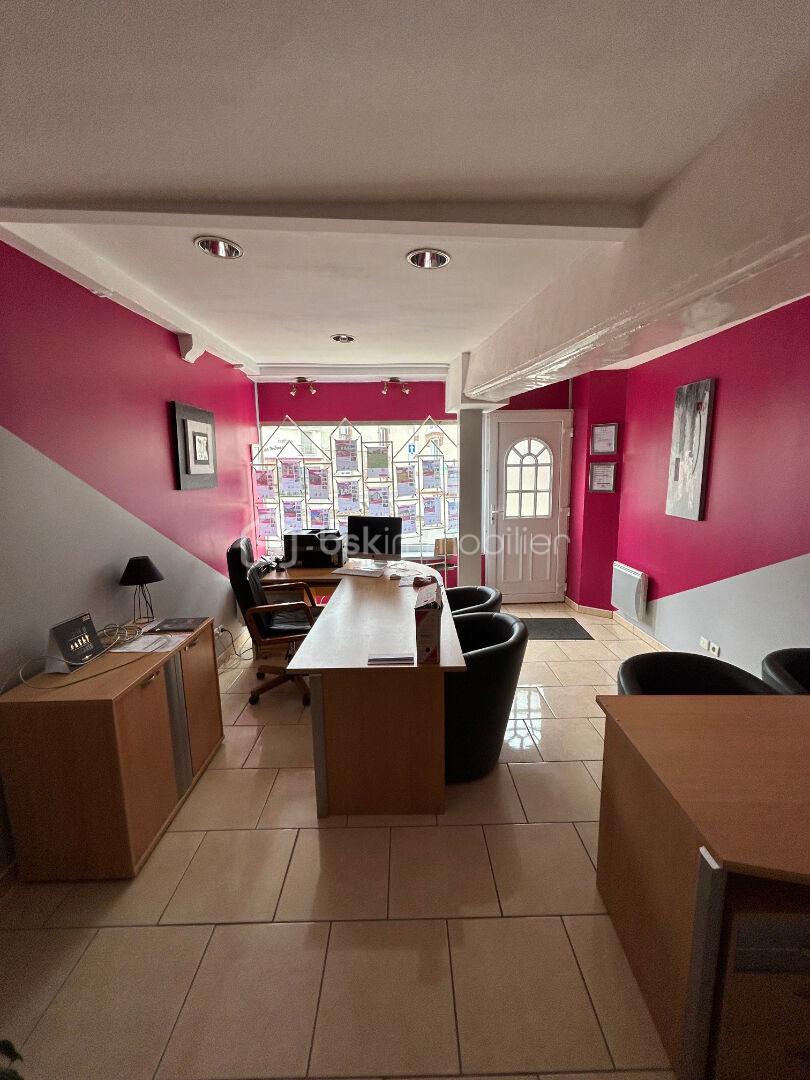 Immeuble mixte de 140 m² - ttt.jpg