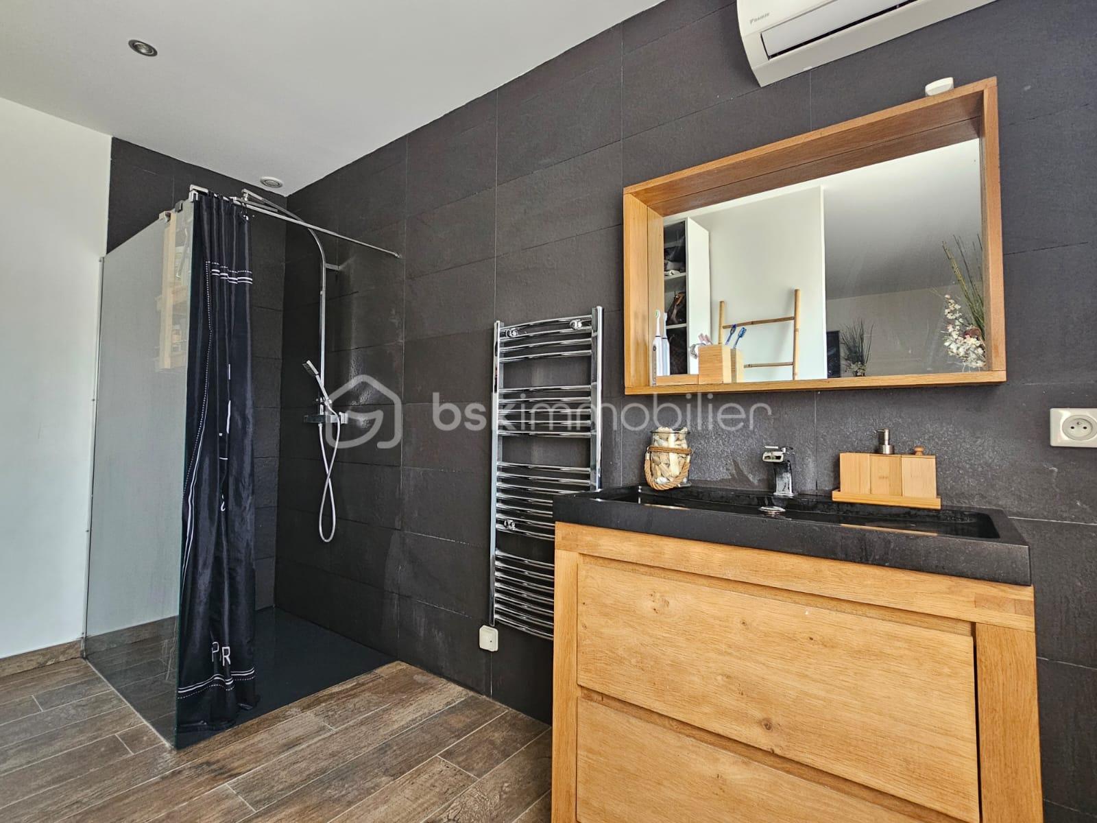 Maison de 100 m² - WhatsApp Image 2025-10-27 at 19.56.06.jpeg