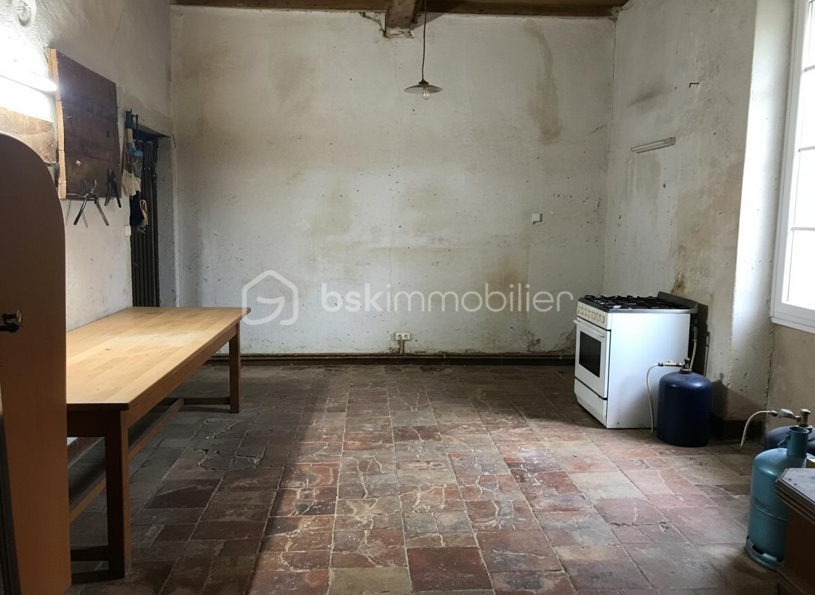 photo retoucher pièce annexe 6.jpg