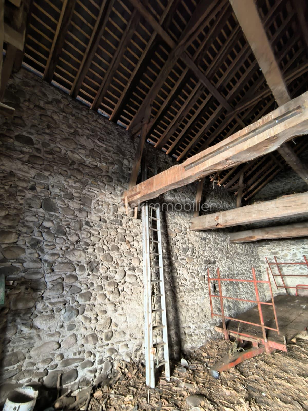 Propriete de 172 m² - 23985aad-7e8a-4778-a87f-fe97ecc442da.jpeg