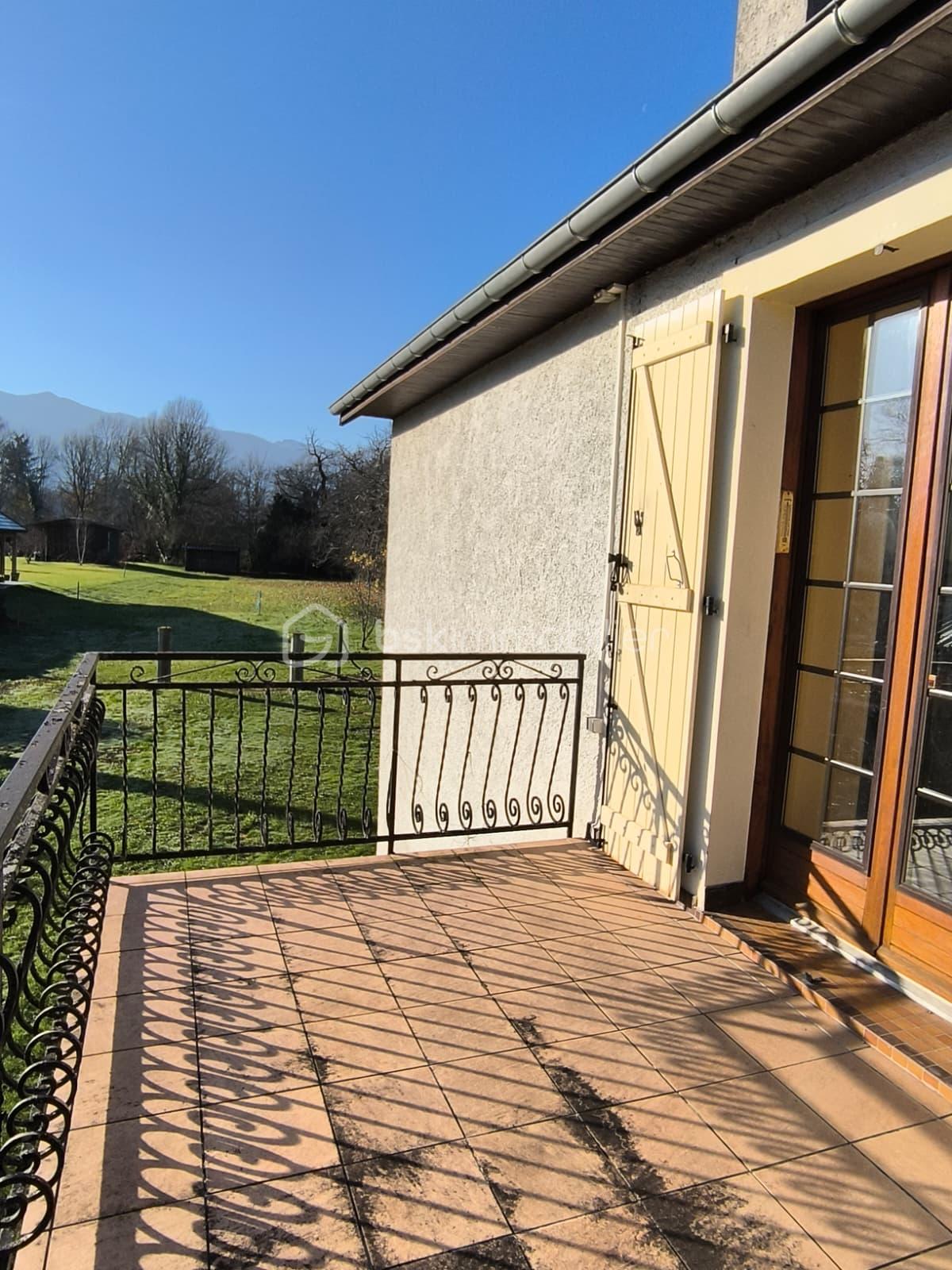 Propriete de 172 m² - 1e9e533d-bf3a-4b38-b618-102812136780.jpeg