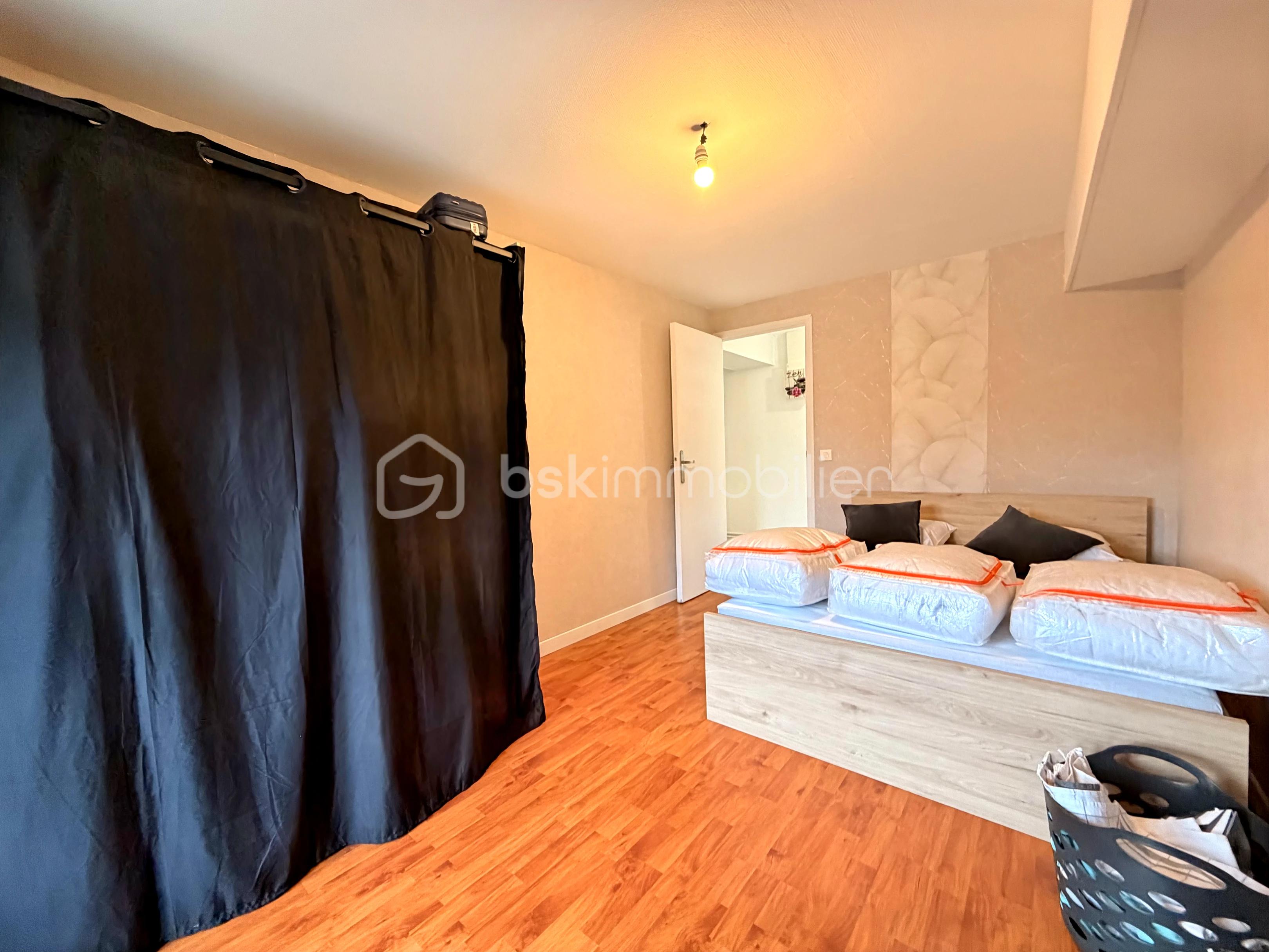 Maison de 180 m² - liloo-downloaderBKROd6