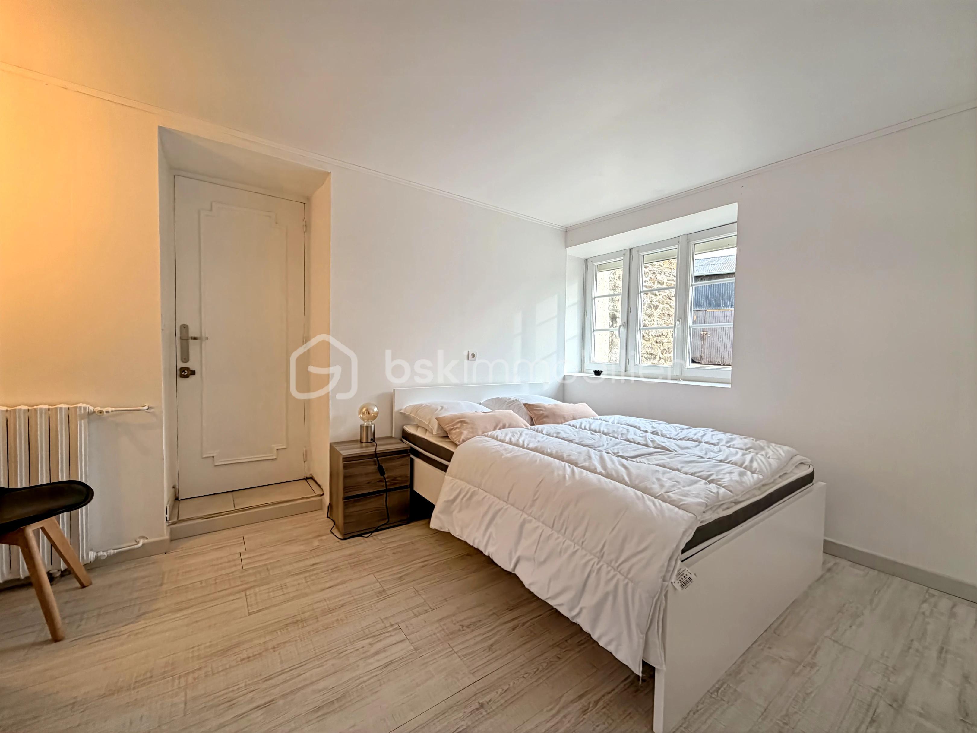 Maison de 180 m² - liloo-downloaderpYtCbh