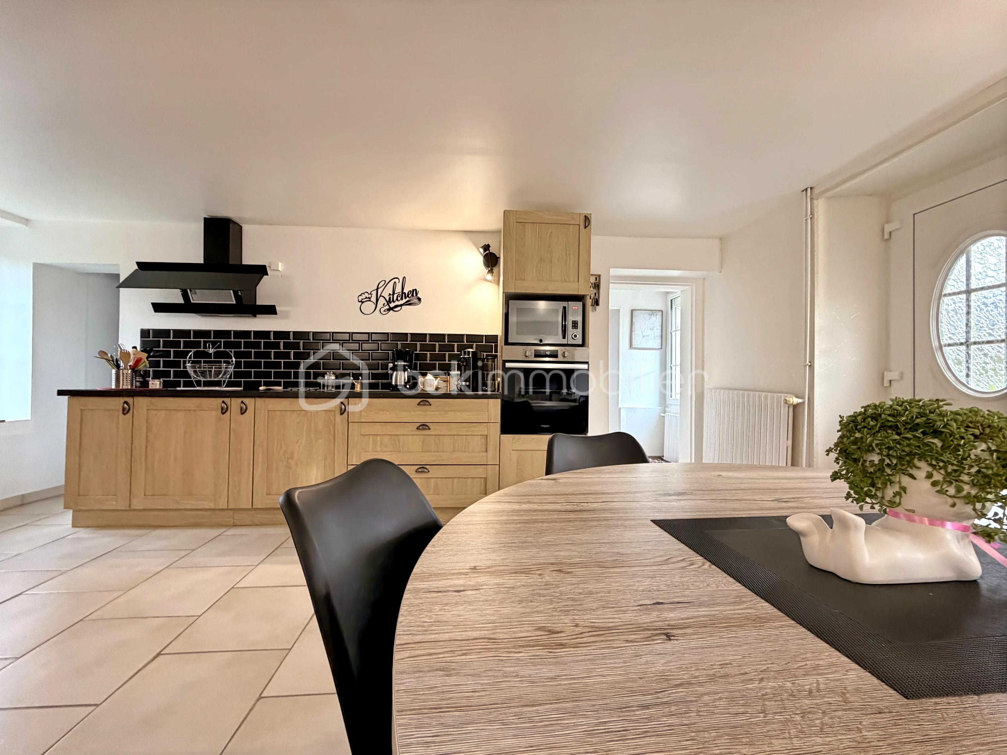 Maison de 180 m² - liloo-downloadereRRhdr