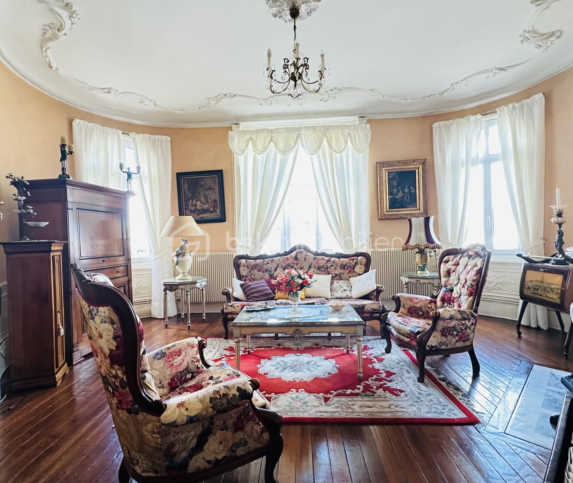 Appartement de 176,83 m² - Salon.jpg