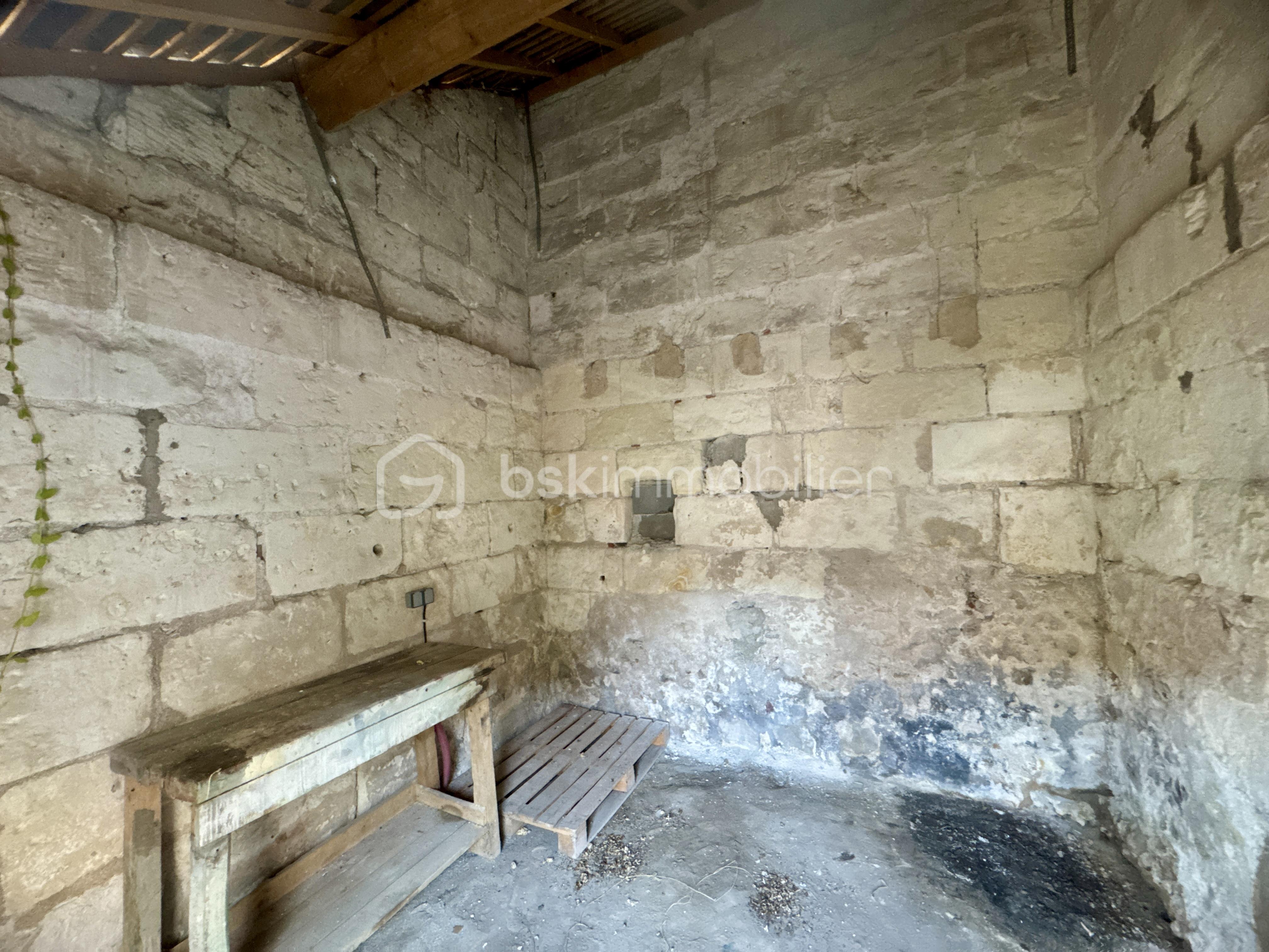 Maison traditionnelle de 97 m² - DJI_20250803_195851_900.jpg