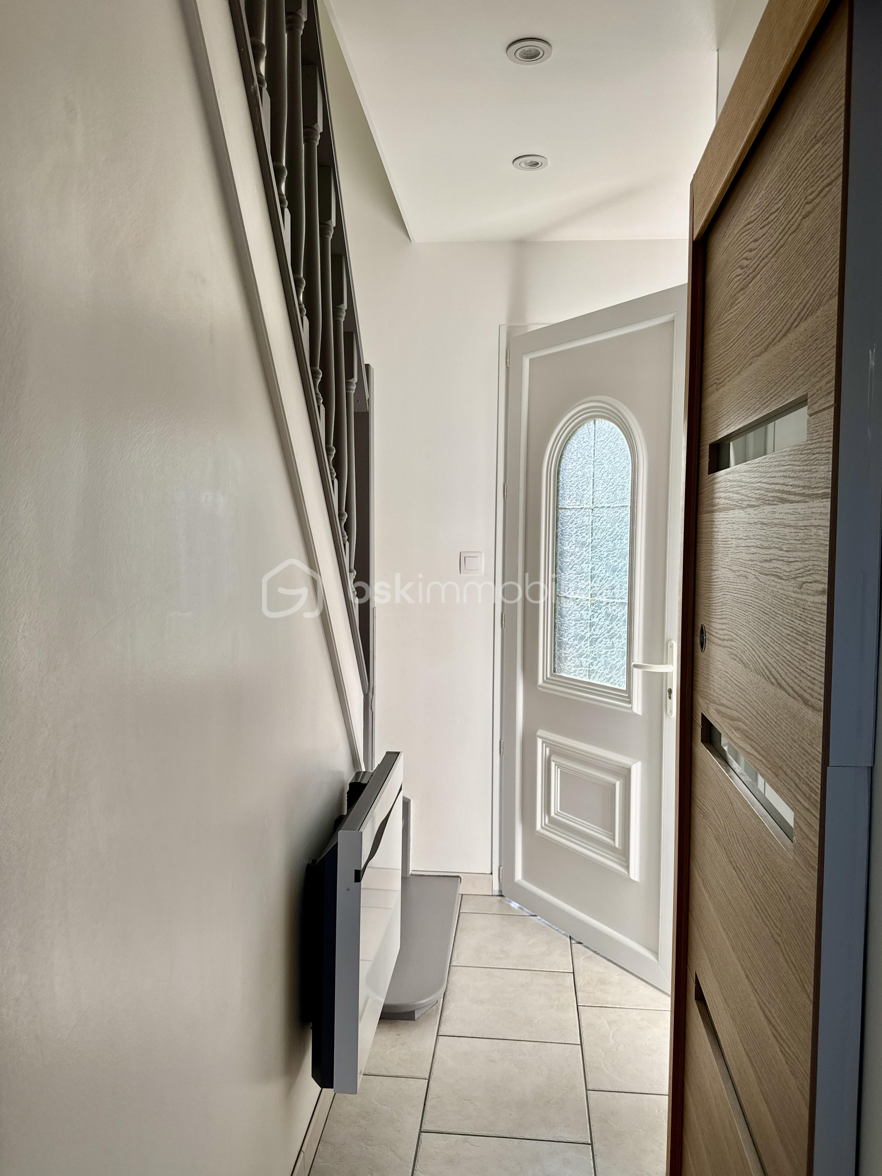 Maison traditionnelle de 97 m² - DJI_20250803_193207_397.jpg