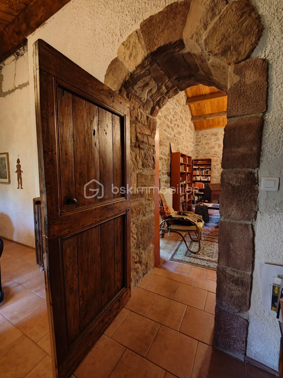 Maison en pierre de 250 m² - IMG20240313172018.jpg