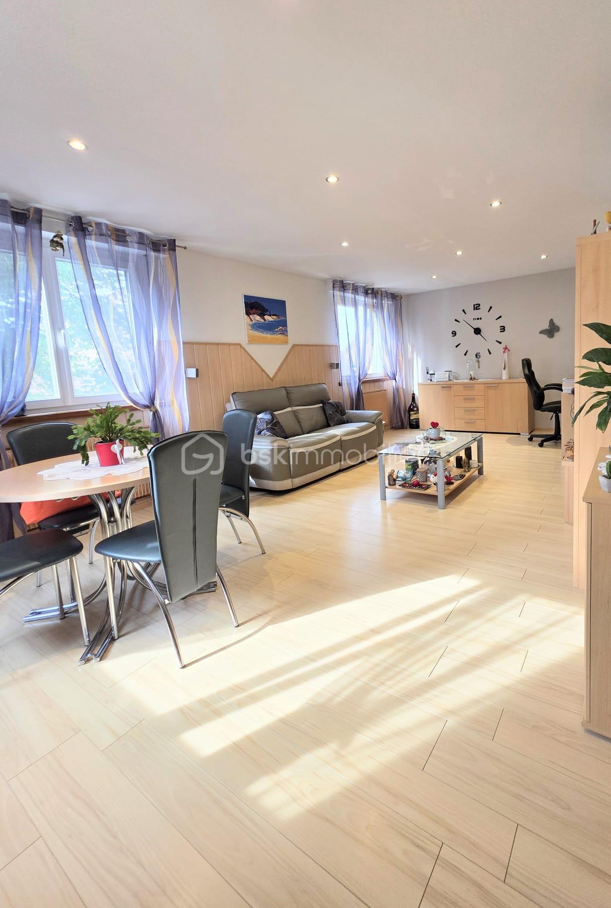 Maison de 124 m² - SALON MAISON 1.jpg