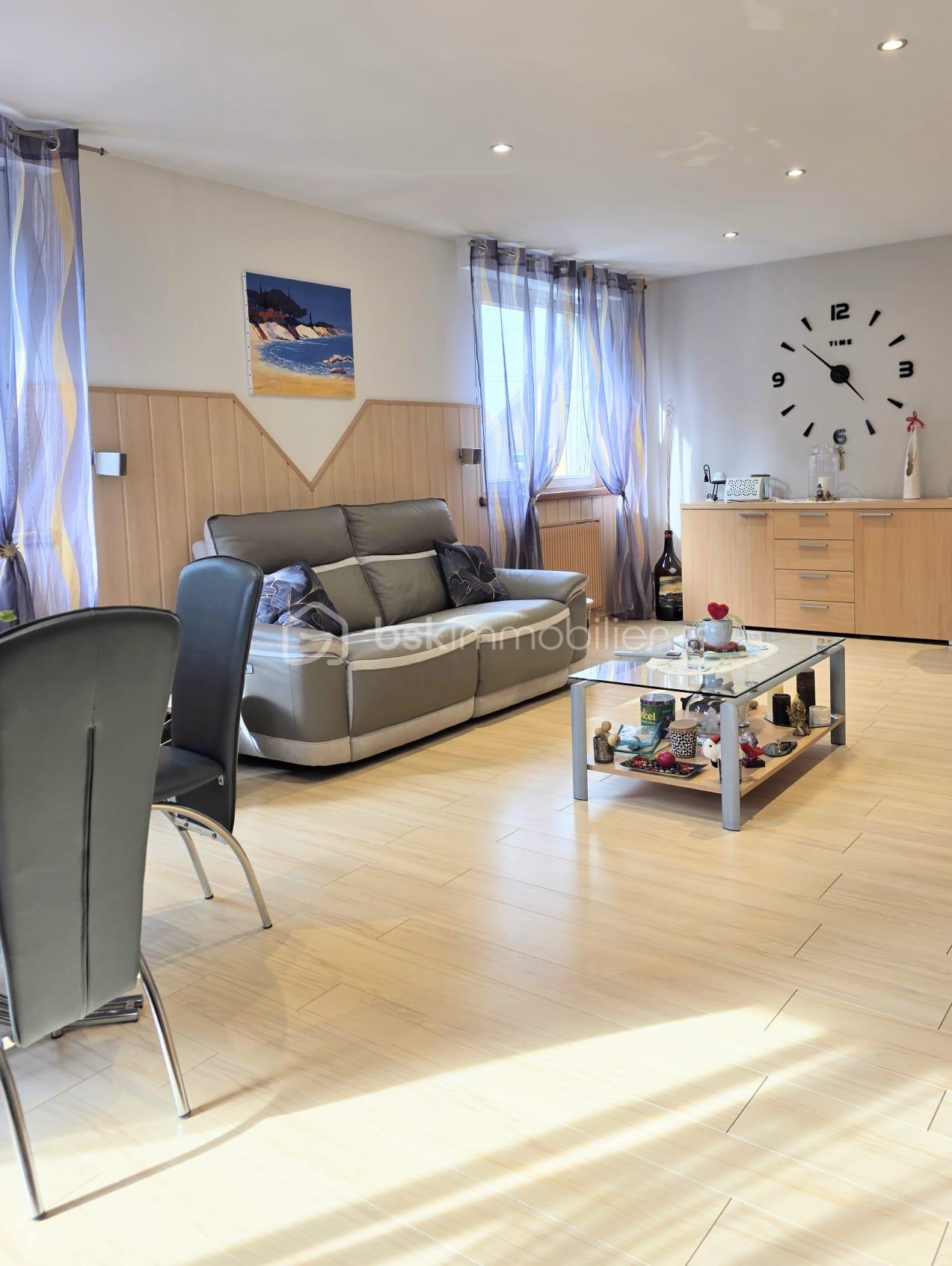 Maison de 124 m² - SALON 1 MAISON 1.jpg