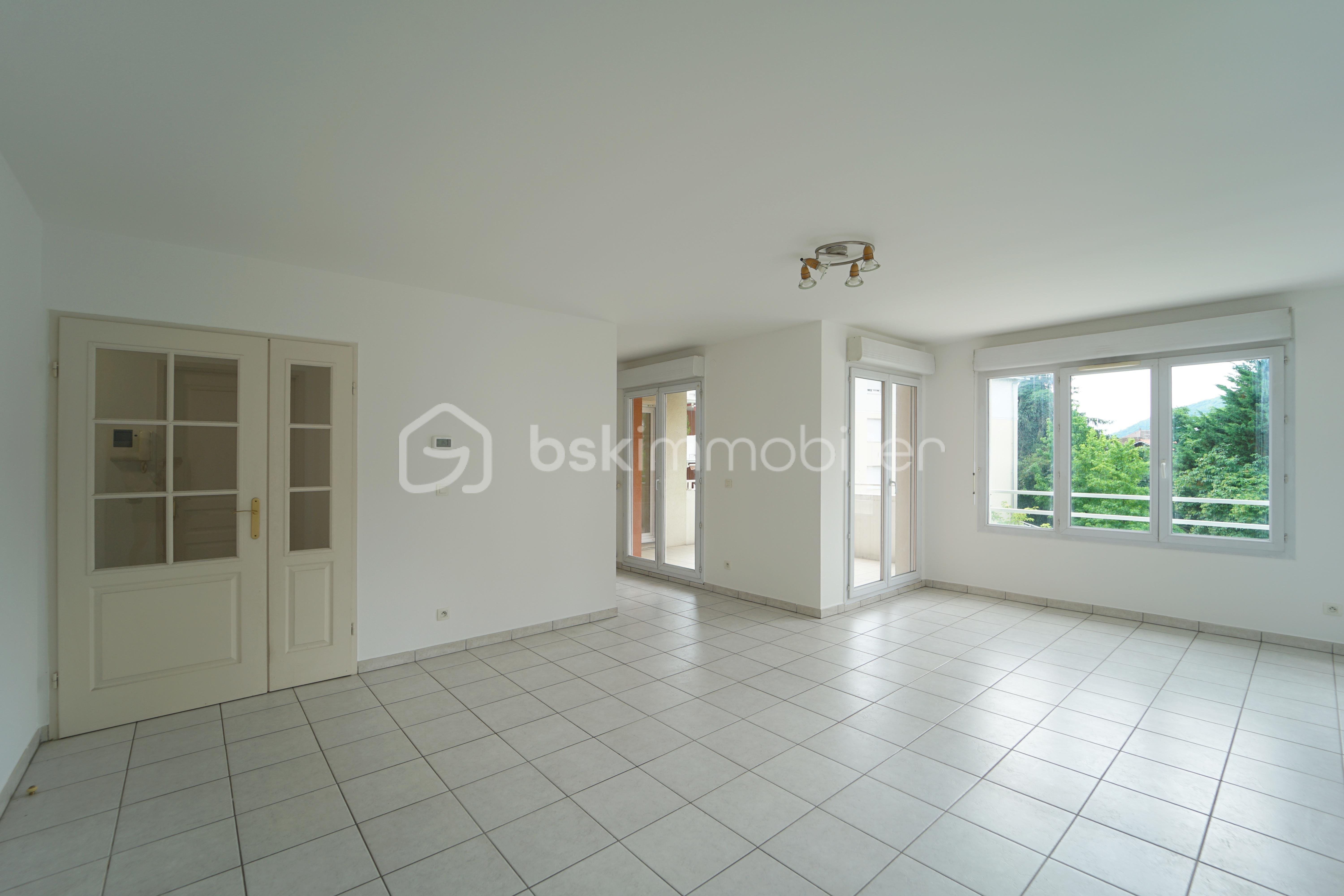 Appartement de 89,35 m² - 1- sejour2.JPG