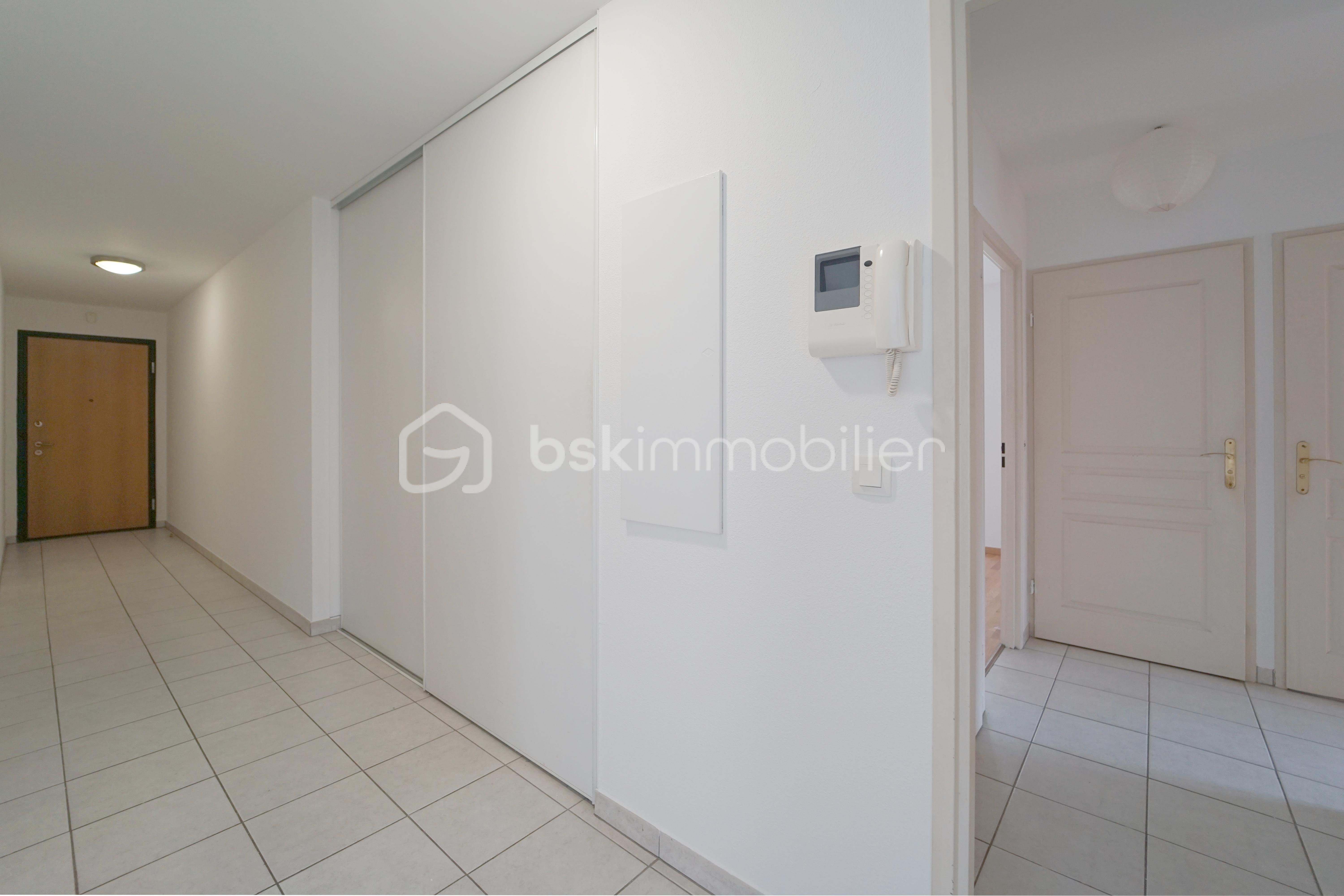 Appartement de 89,35 m² - couloir.JPG