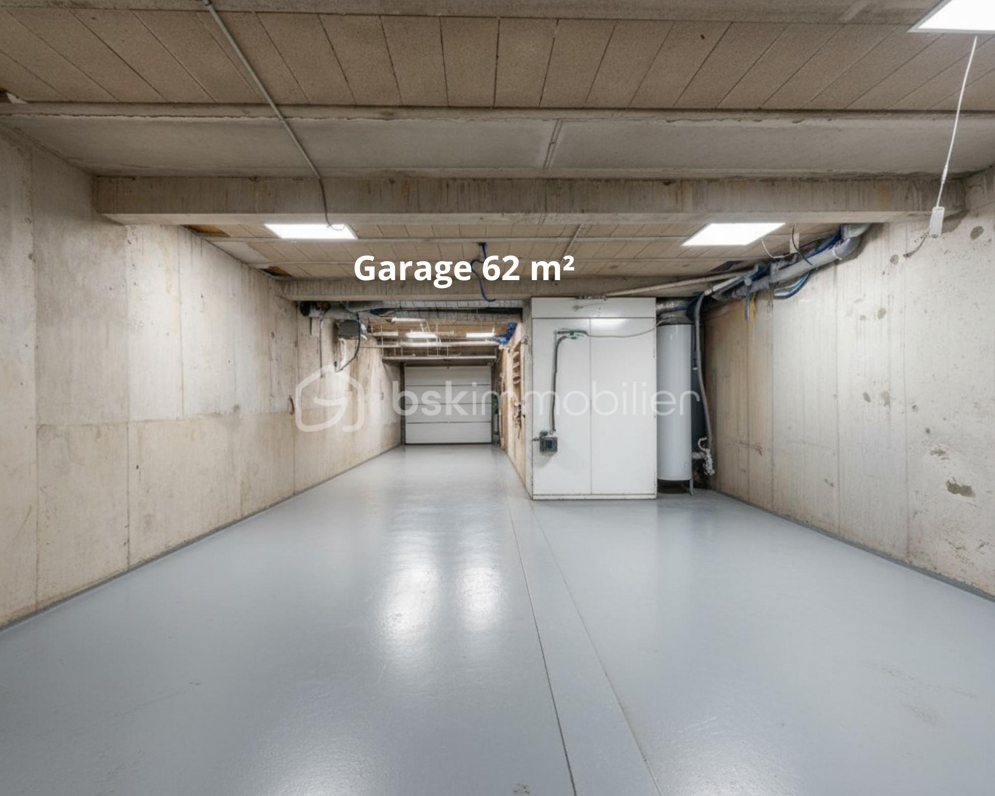 Maison de 144 m² - Garage canva.png