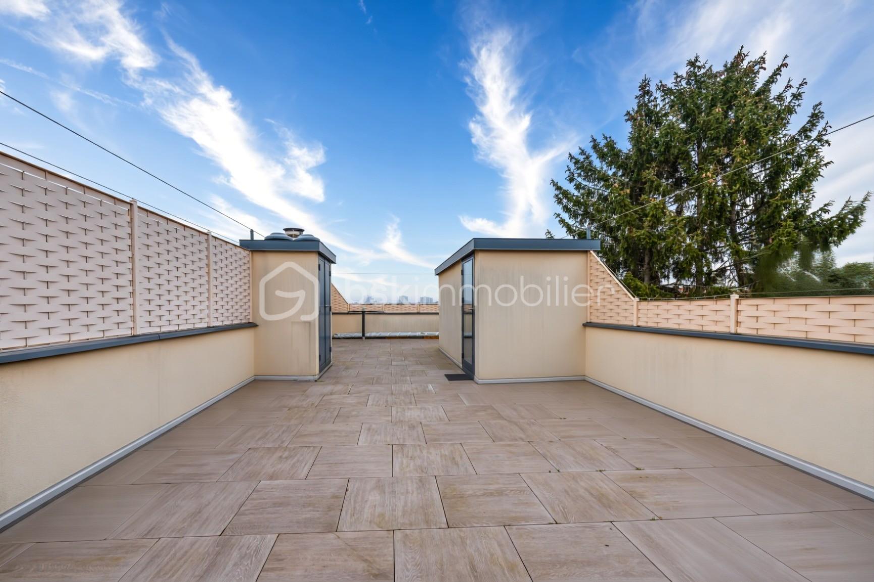 Maison de 144 m² - rooftop épuré .jpg