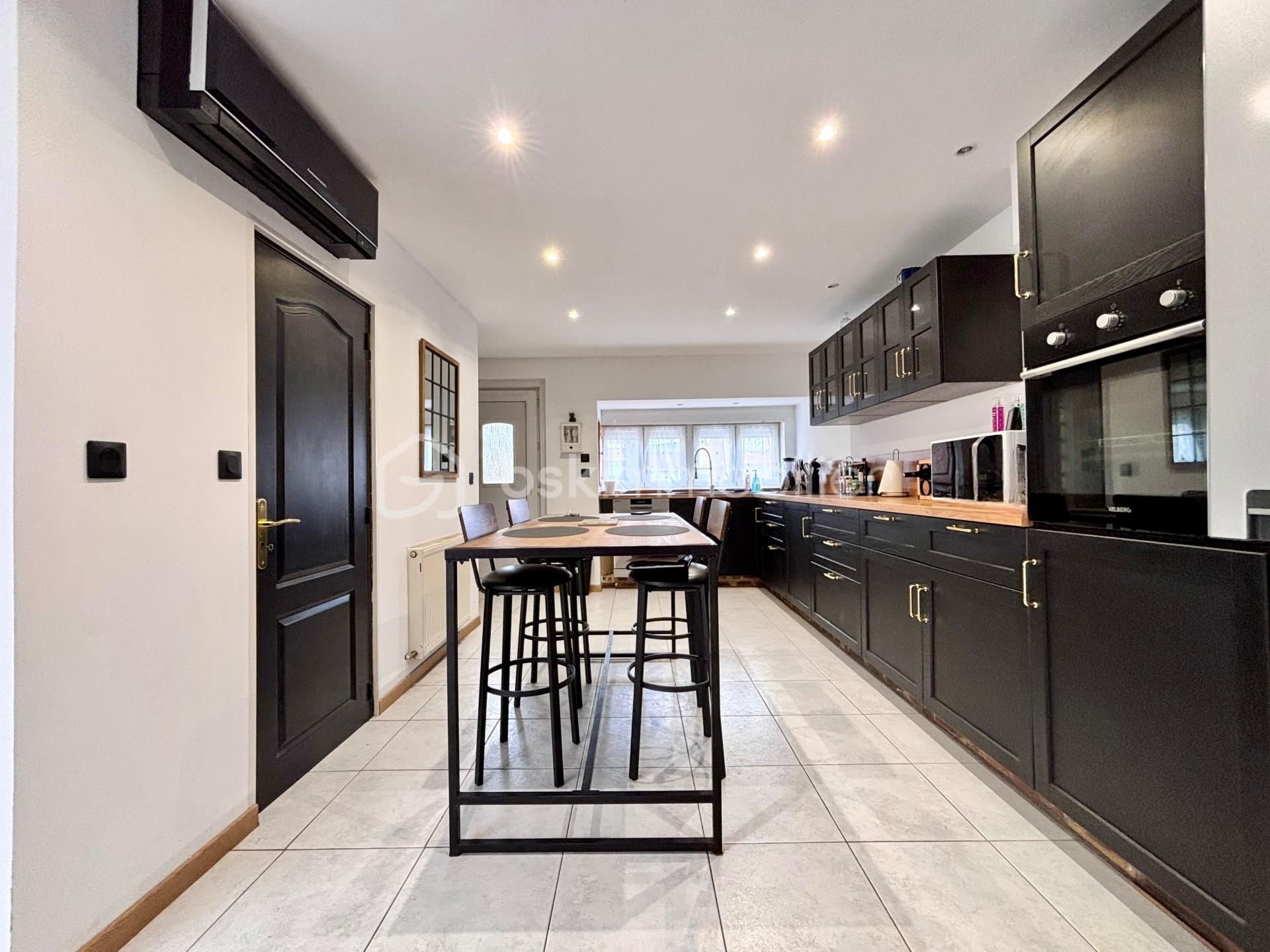 Maison de ville de 100 m² - thumbnail_IMG_2811.jpg