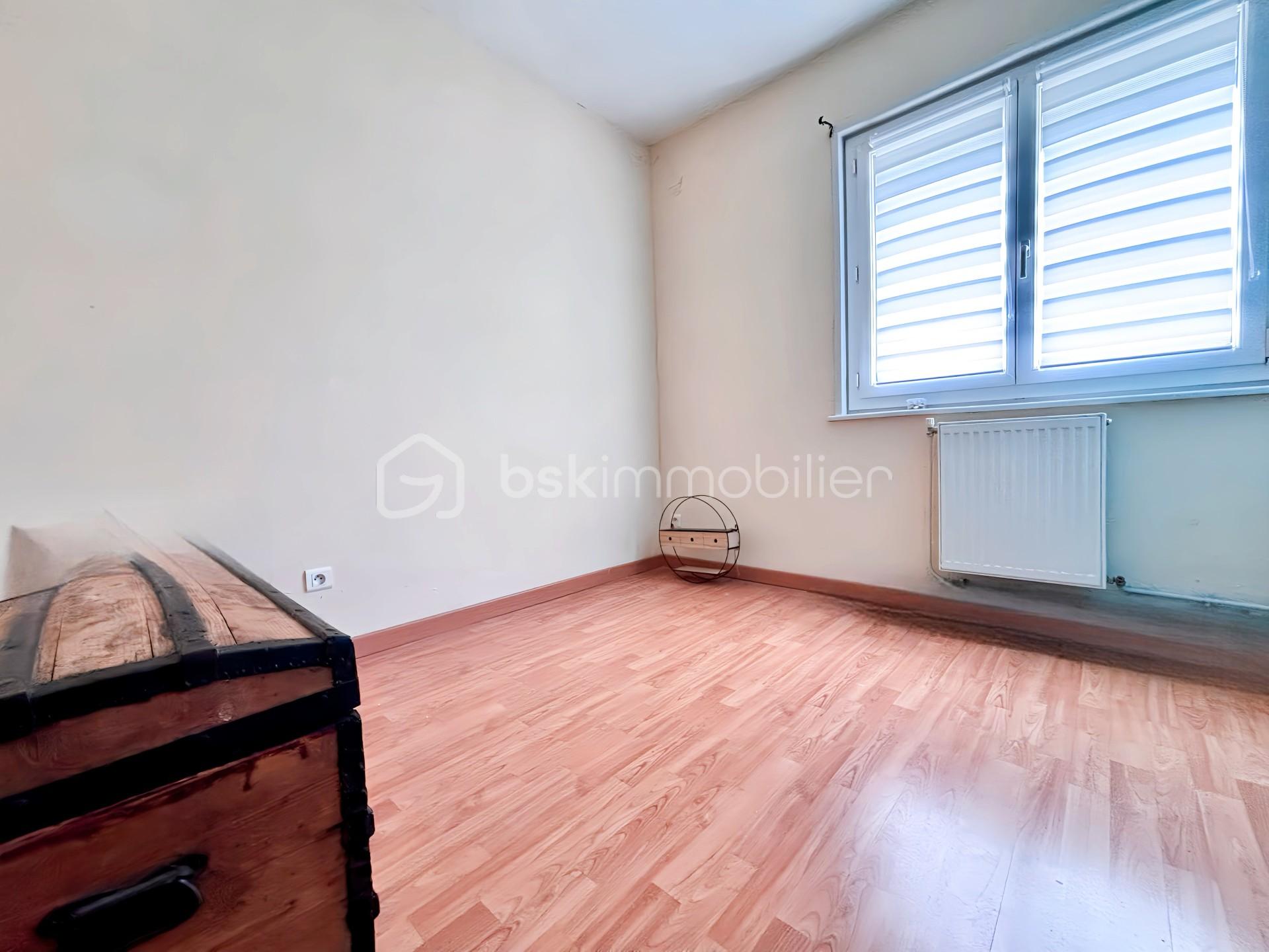 Maison de ville de 100 m² - thumbnail_IMG_2827.jpg