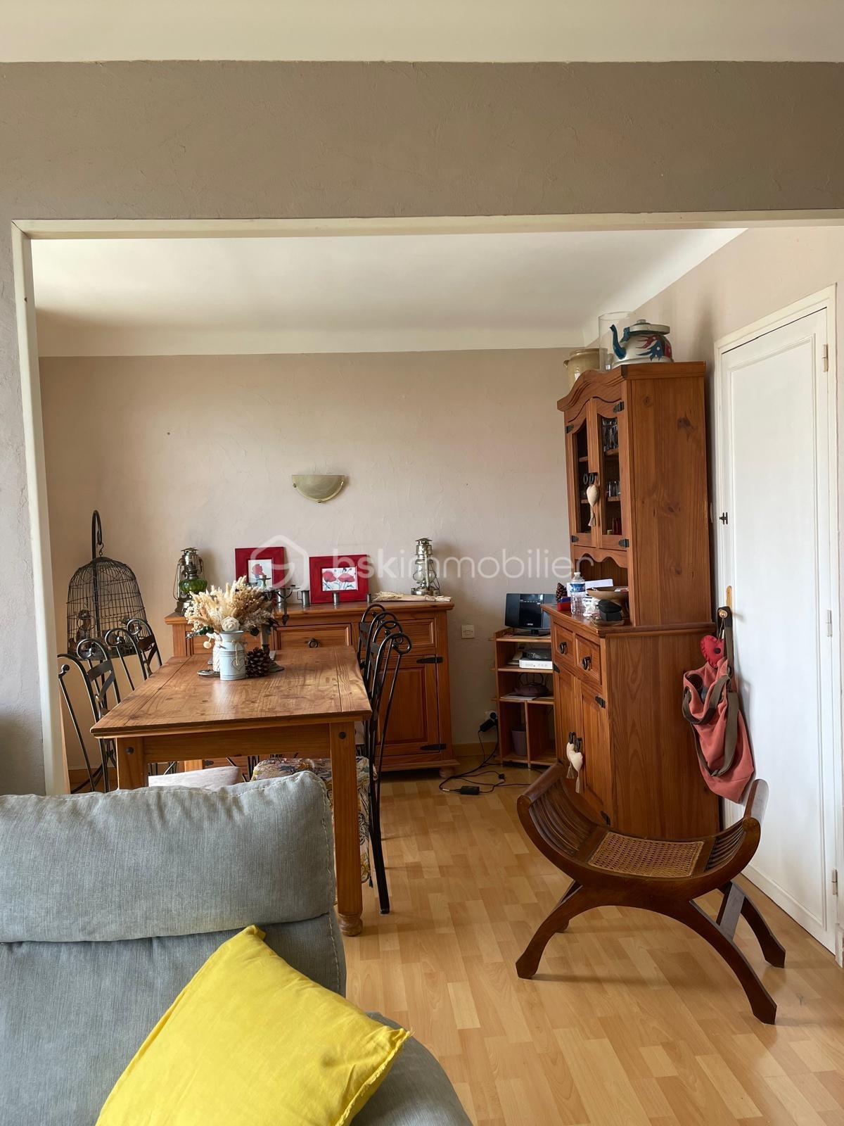 Appartement de 70 m² - e7f21e45-09cc-40eb-86b5-ea6e2927f9aa.jpeg